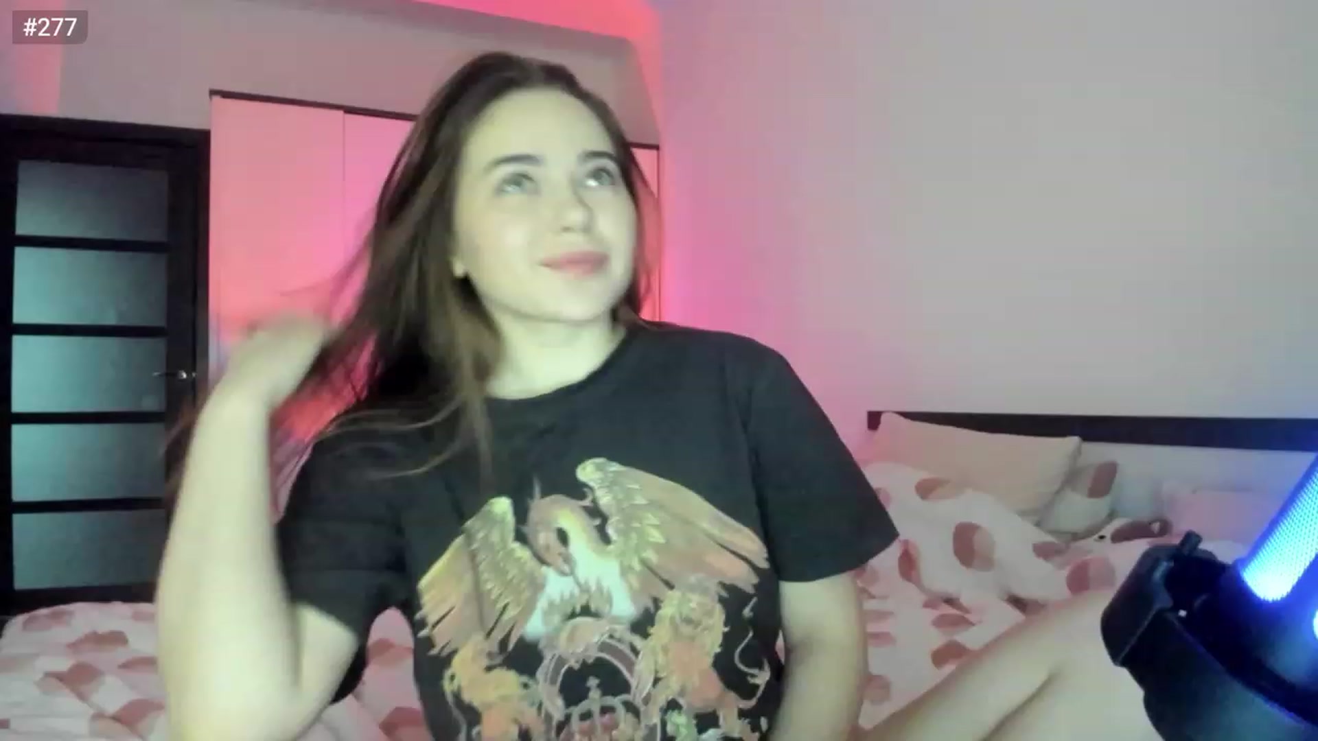 Gallery image thumbnail from Bee_Sweety_'s myfreecams stream on, 03/12/2023, 13:38 image 5 of 20