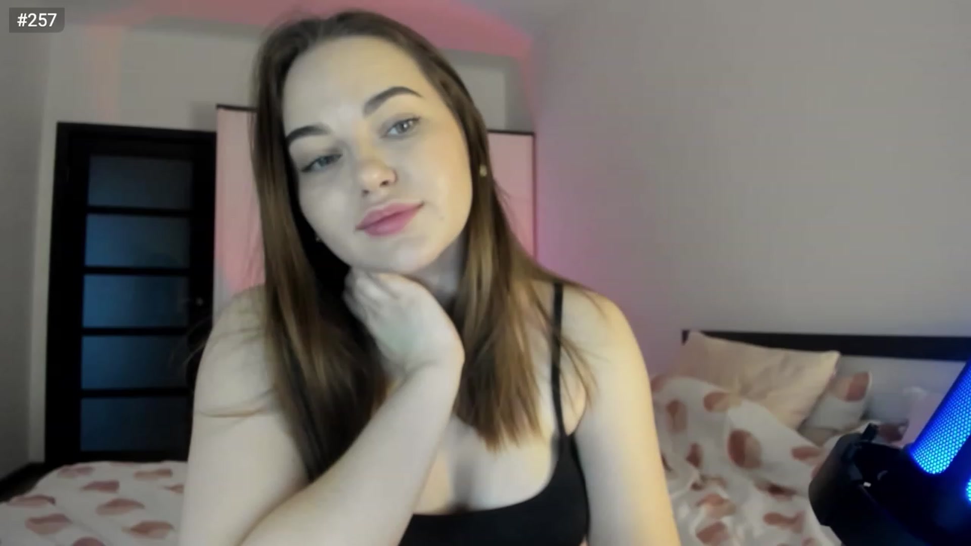 Gallery image thumbnail from Bee_Sweety_'s myfreecams stream on, 03/12/2023, 15:04 image 15 of 20