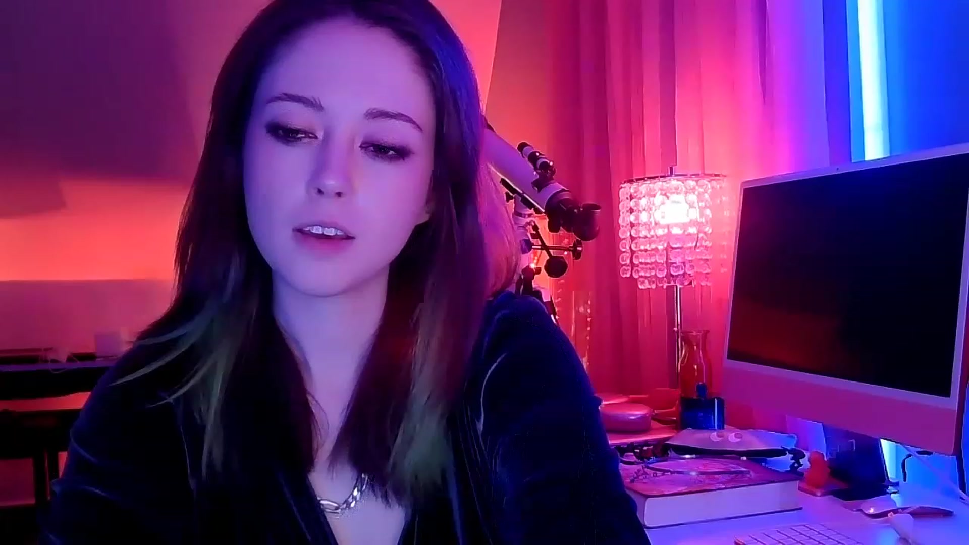 Gallery image thumbnail from BeeautyNSFW's myfreecams stream on, 04/01/2023, 05:45 image 20 of 20