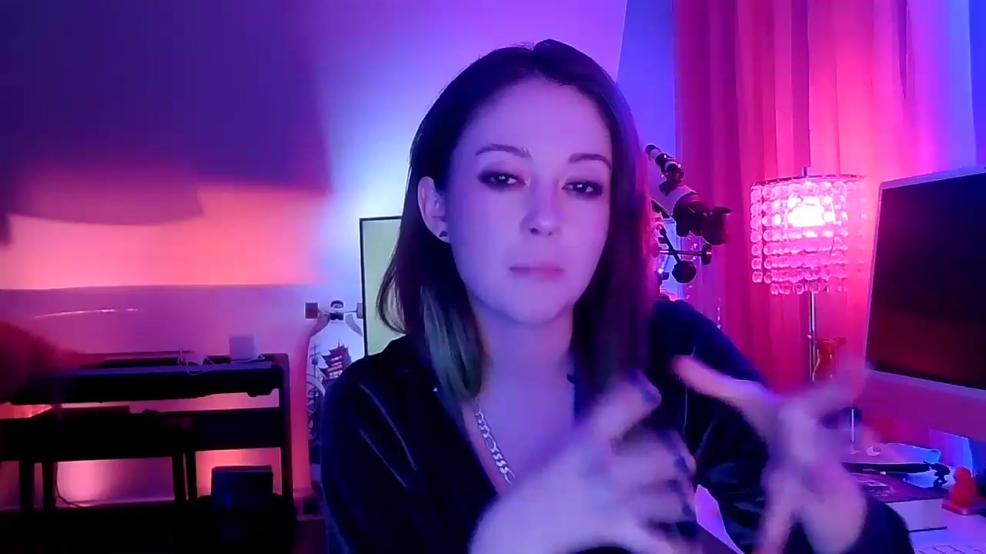 Gallery image thumbnail from BeeautyNSFW's myfreecams stream on, 04/01/2023, 05:45 image 8 of 20