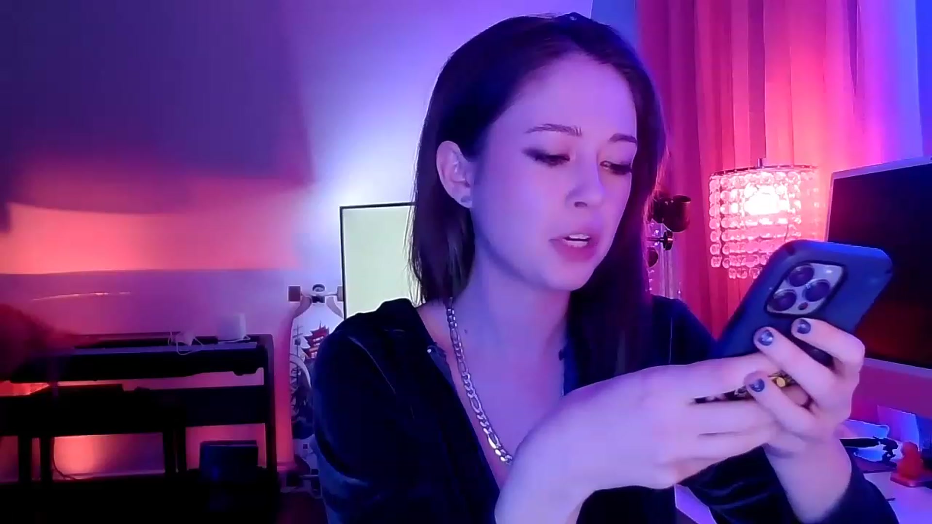 Gallery image thumbnail from BeeautyNSFW's myfreecams stream on, 04/01/2023, 05:45 image 3 of 20