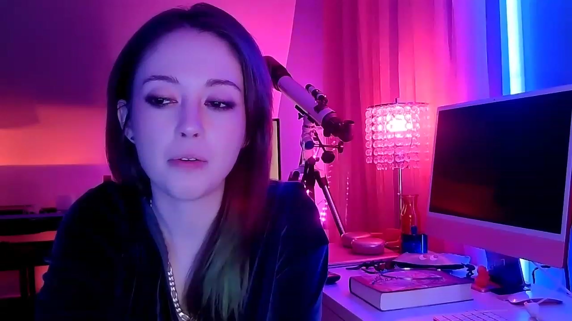 Gallery image thumbnail from BeeautyNSFW's myfreecams stream on, 04/01/2023, 06:14 image 18 of 20