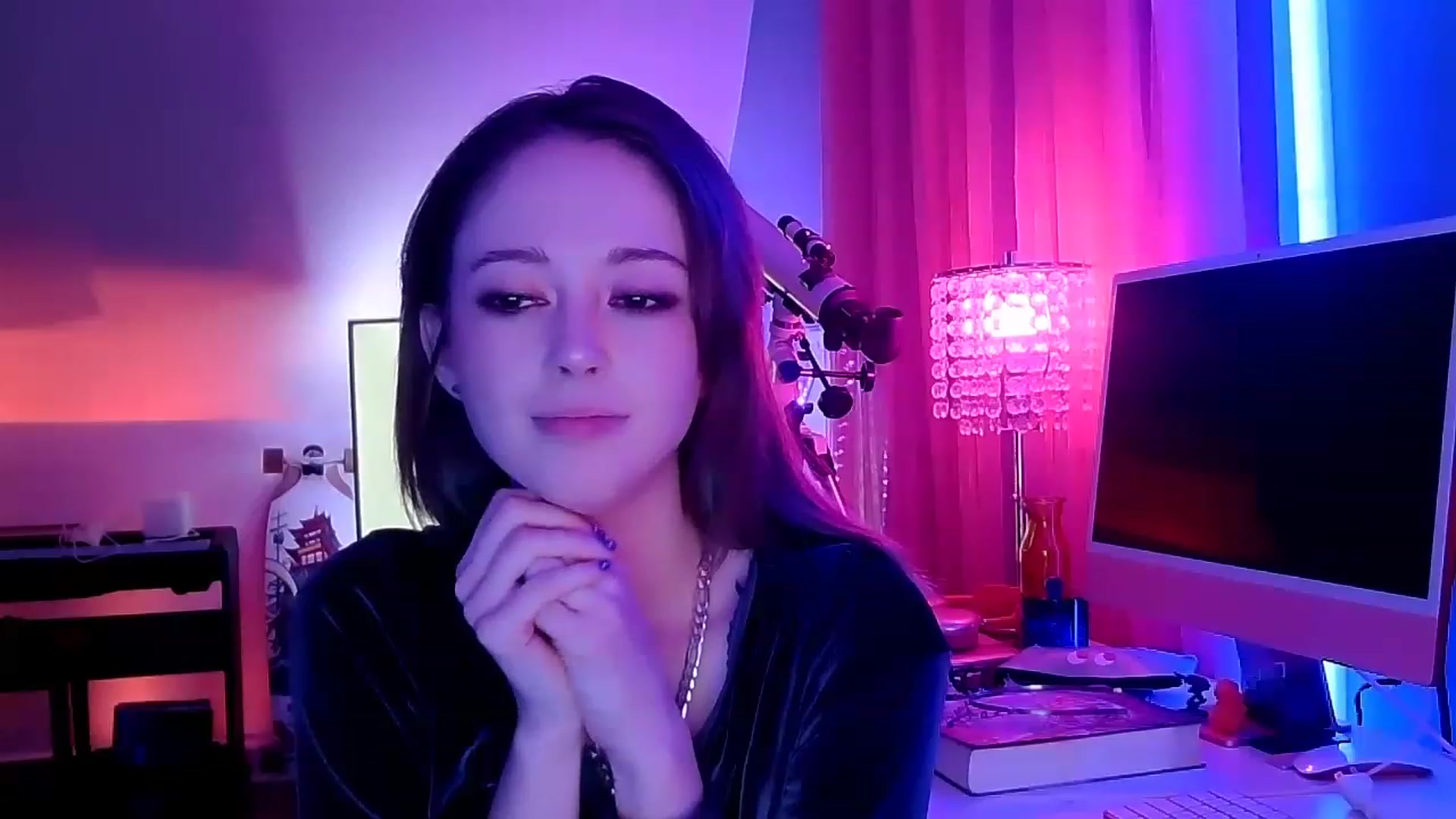 Gallery image thumbnail from BeeautyNSFW's myfreecams stream on, 04/01/2023, 06:14 image 8 of 20