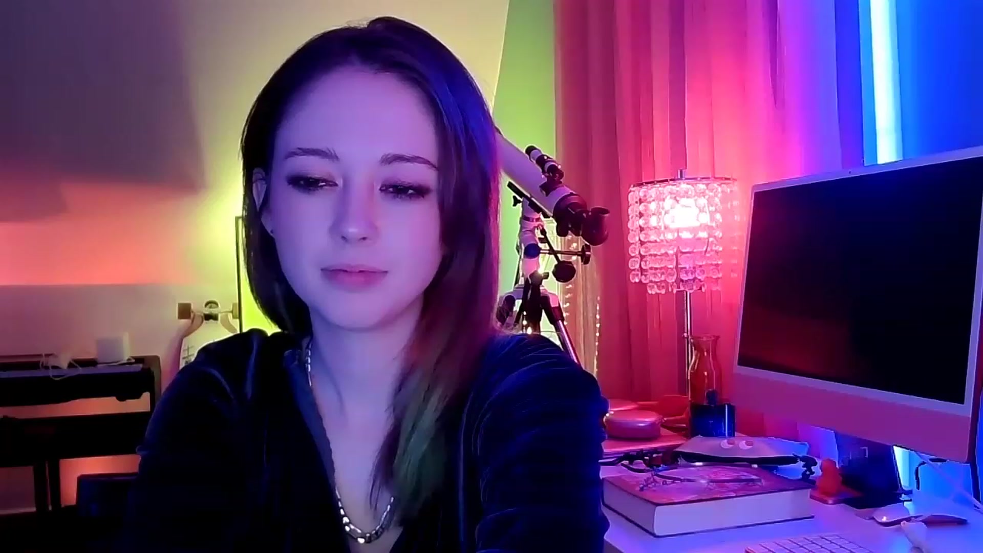 Gallery image thumbnail from BeeautyNSFW's myfreecams stream on, 04/01/2023, 06:14 image 13 of 20