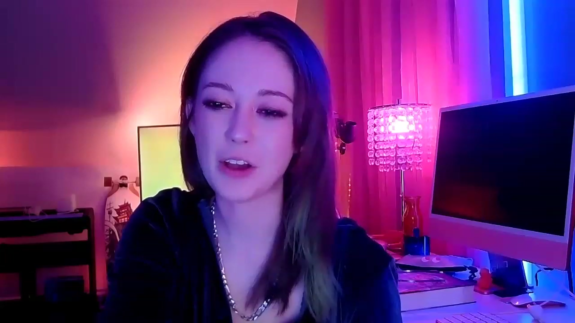 Gallery image thumbnail from BeeautyNSFW's myfreecams stream on, 04/01/2023, 06:14 image 6 of 20