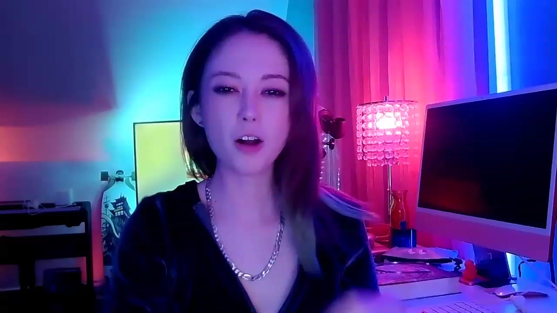 Gallery image thumbnail from BeeautyNSFW's myfreecams stream on, 04/01/2023, 06:14 image 1 of 20