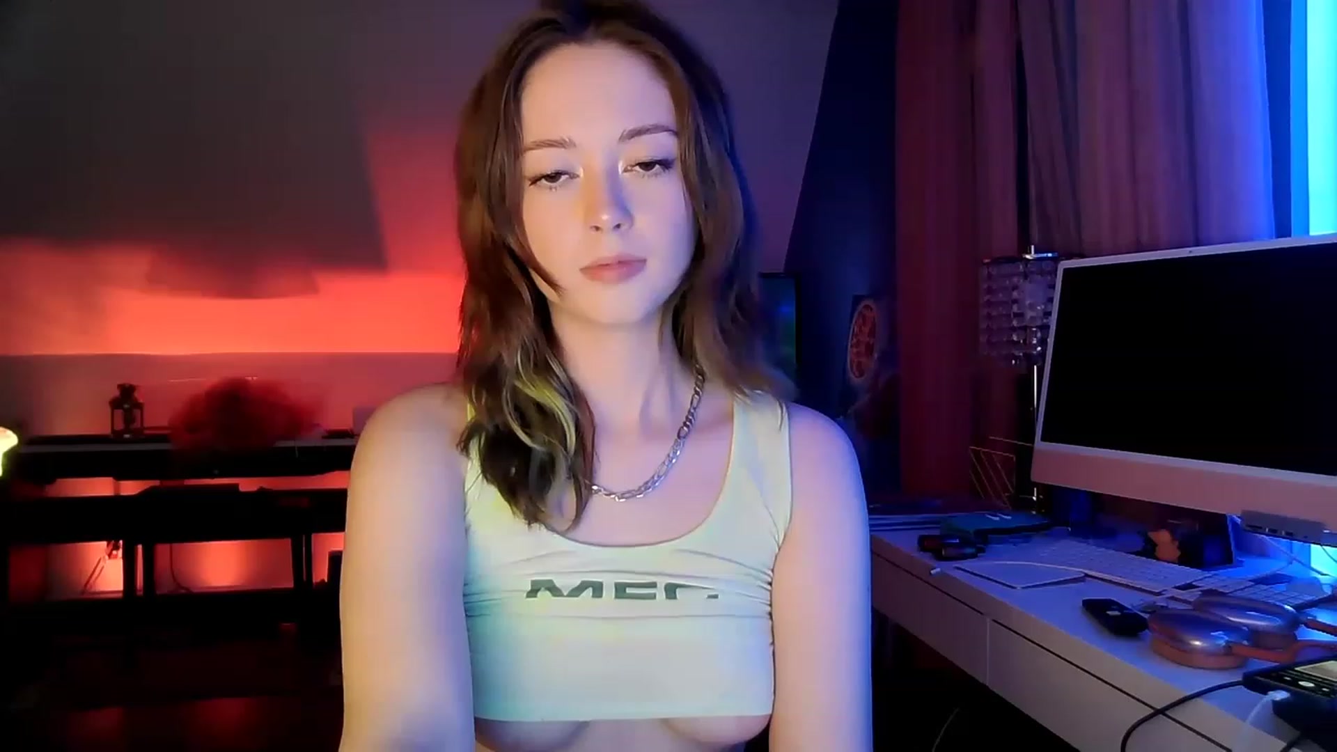 Gallery image thumbnail from BeeautyNSFW's myfreecams stream on, 04/19/2023, 01:43 image 12 of 20