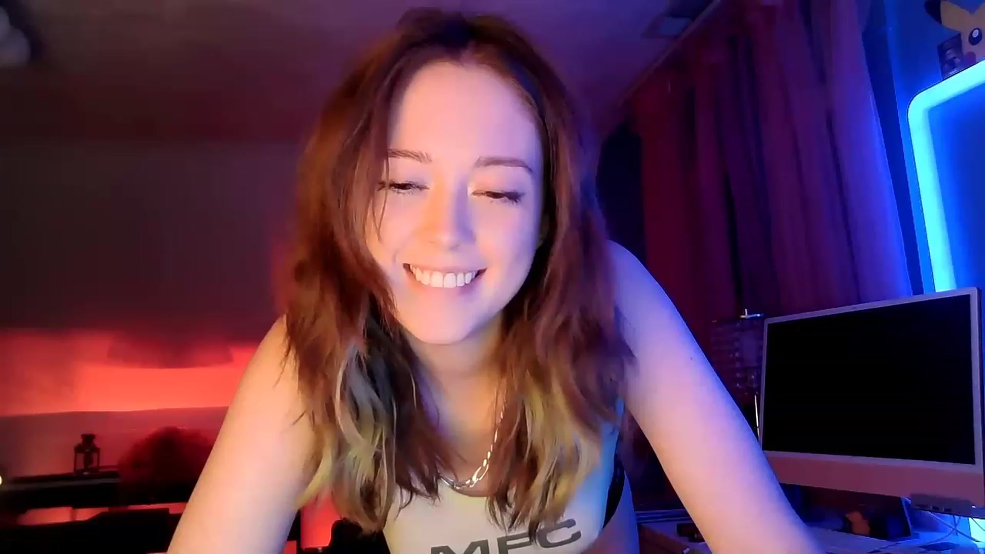 Gallery image thumbnail from BeeautyNSFW's myfreecams stream on, 04/19/2023, 02:37 image 5 of 20