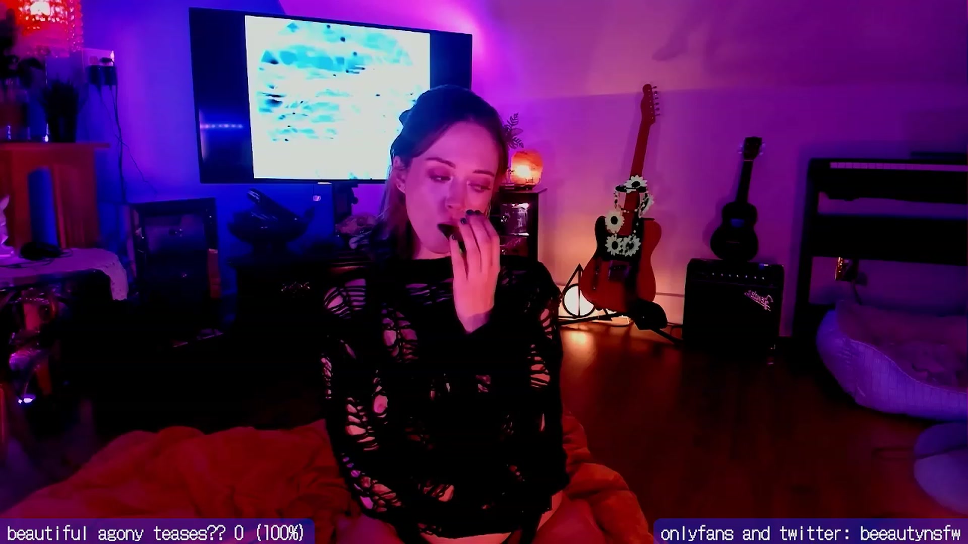 Gallery image thumbnail from BeeautyNSFW's myfreecams stream on, 11/09/2023, 07:28 image 13 of 20