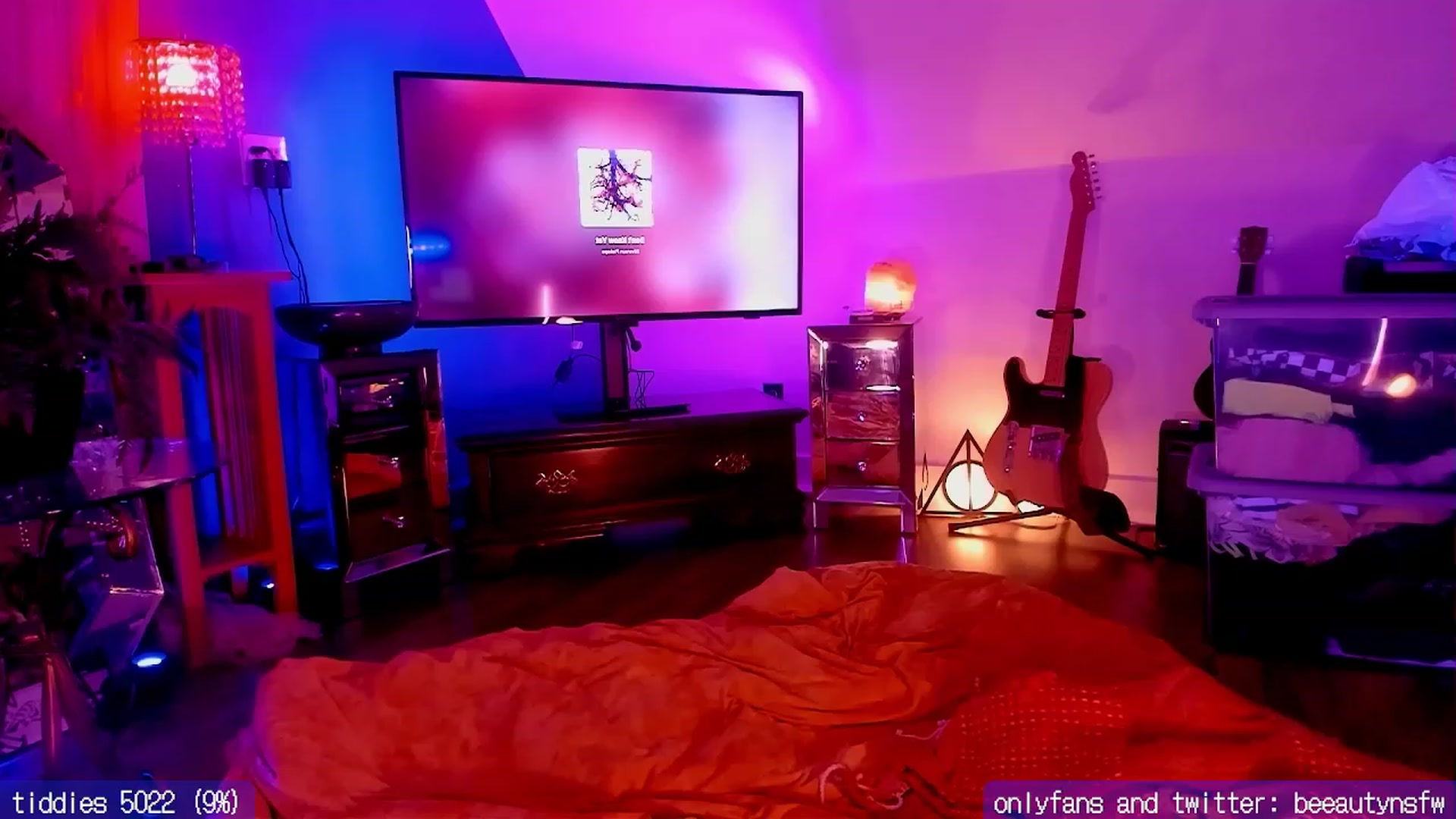 Gallery image thumbnail from BeeautyNSFW's myfreecams stream on, 11/16/2023, 03:31 image 6 of 20