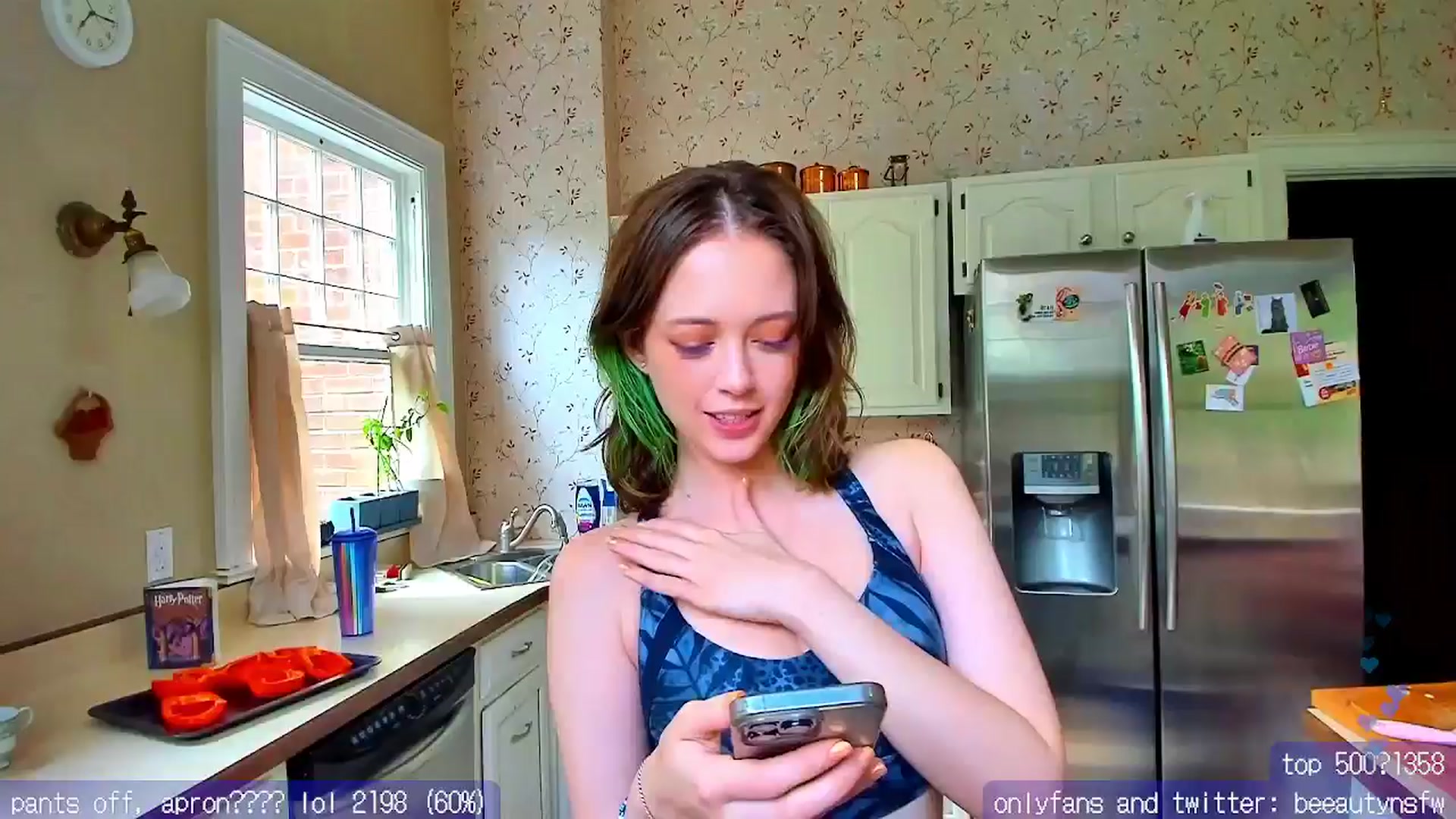 Gallery image thumbnail from BeeautyNSFW's myfreecams stream on, 04/28/2024, 21:12 image 2 of 20