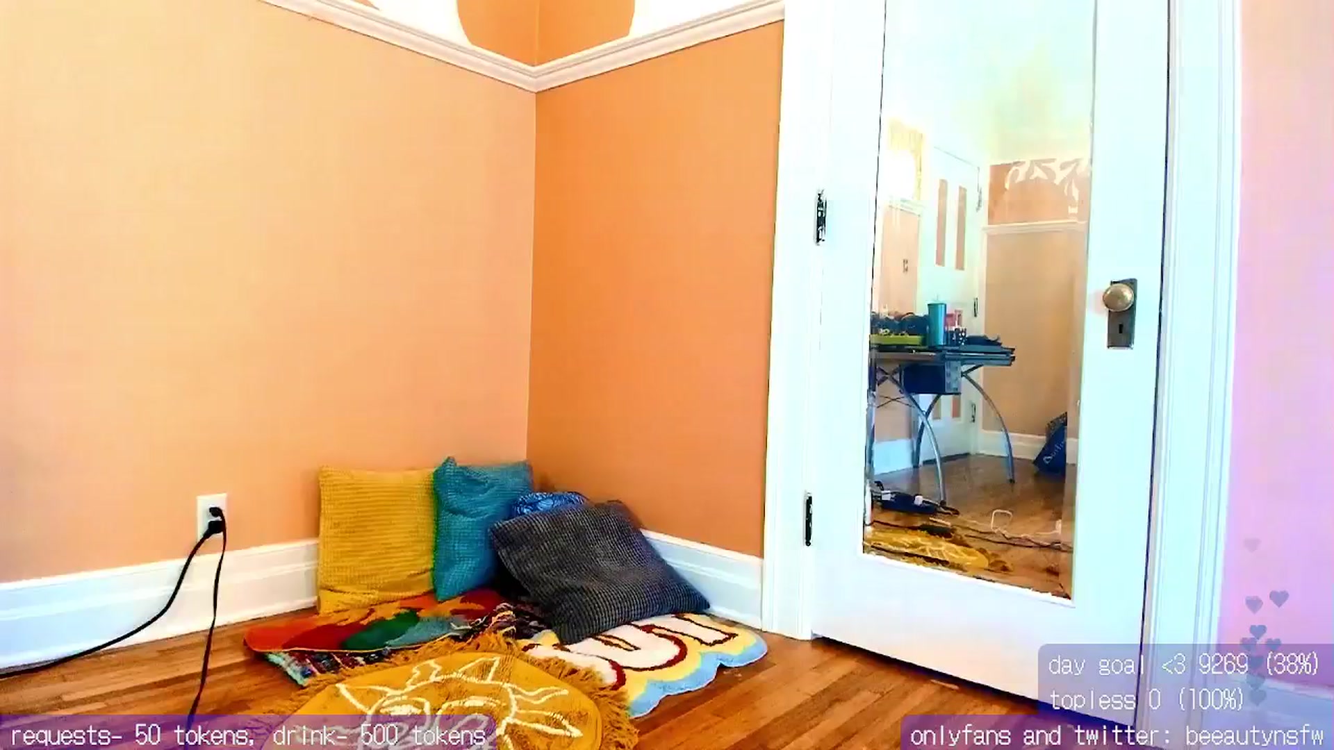 Gallery image thumbnail from BeeautyNSFW's myfreecams stream on, 06/25/2024, 23:54 image 6 of 20