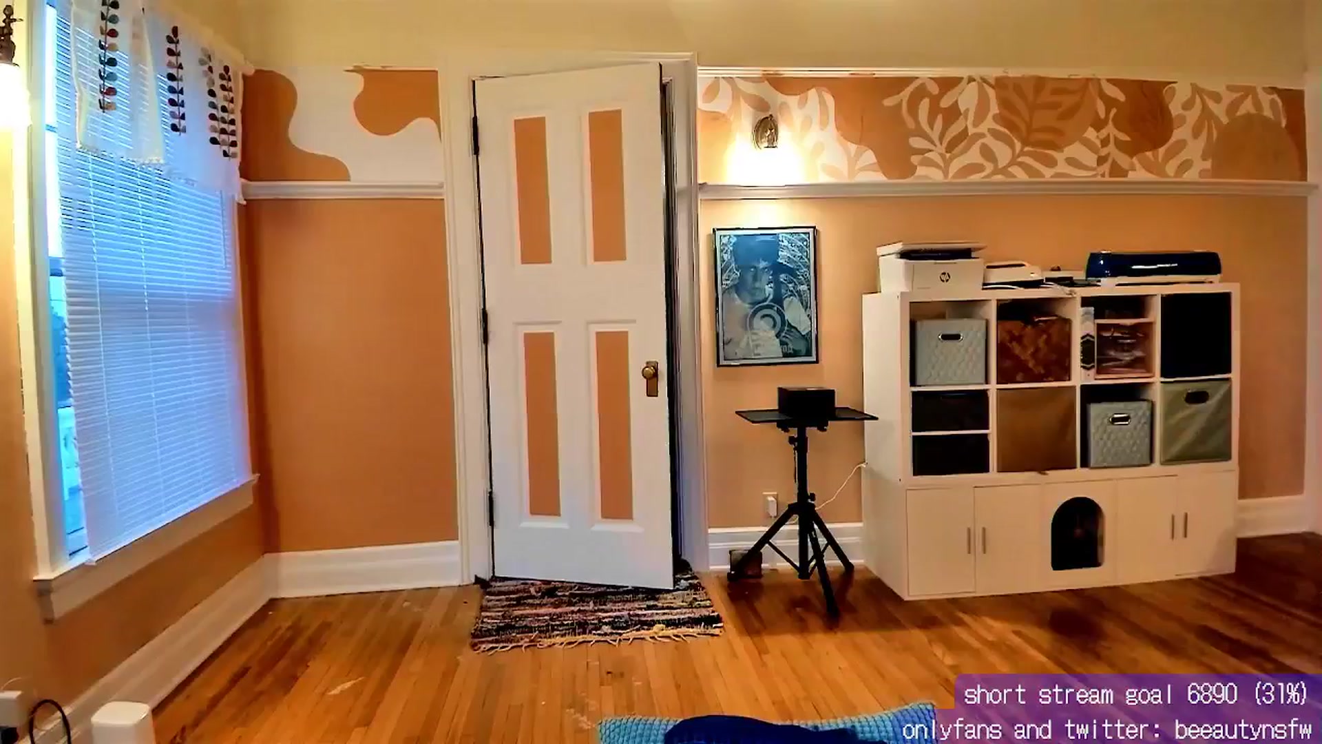 Gallery image thumbnail from BeeautyNSFW's myfreecams stream on, 07/31/2024, 01:19 image 18 of 20