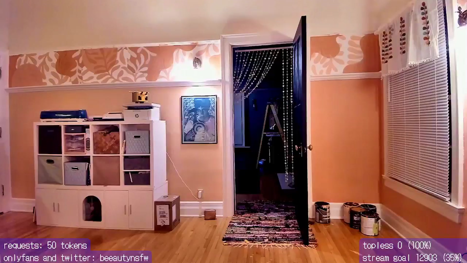Gallery image thumbnail from BeeautyNSFW's myfreecams stream on, 08/08/2024, 07:32 image 13 of 20