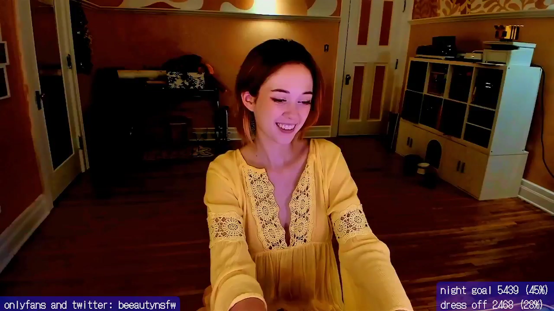Gallery image thumbnail from BeeautyNSFW's myfreecams stream on, 09/06/2024, 07:50 image 14 of 20