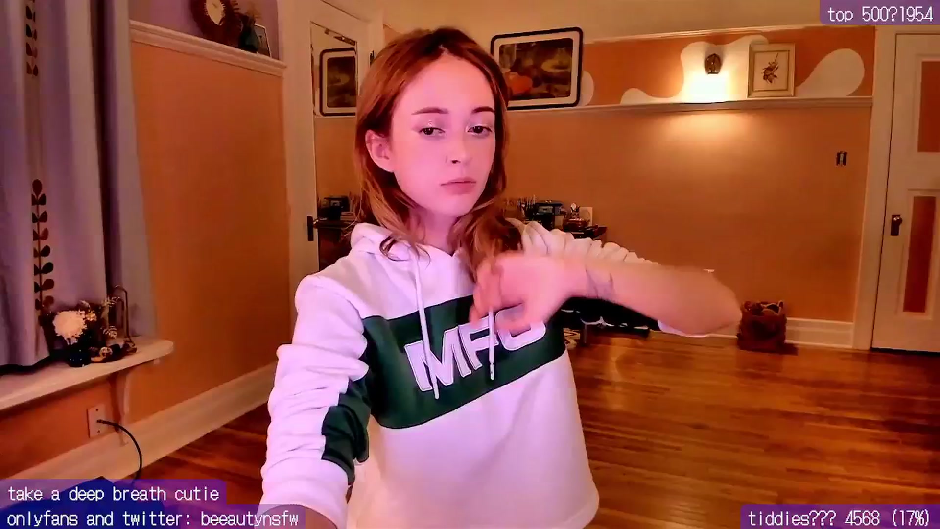 Gallery image thumbnail from BeeautyNSFW's myfreecams stream on, 12/04/2024, 09:12 image 9 of 20