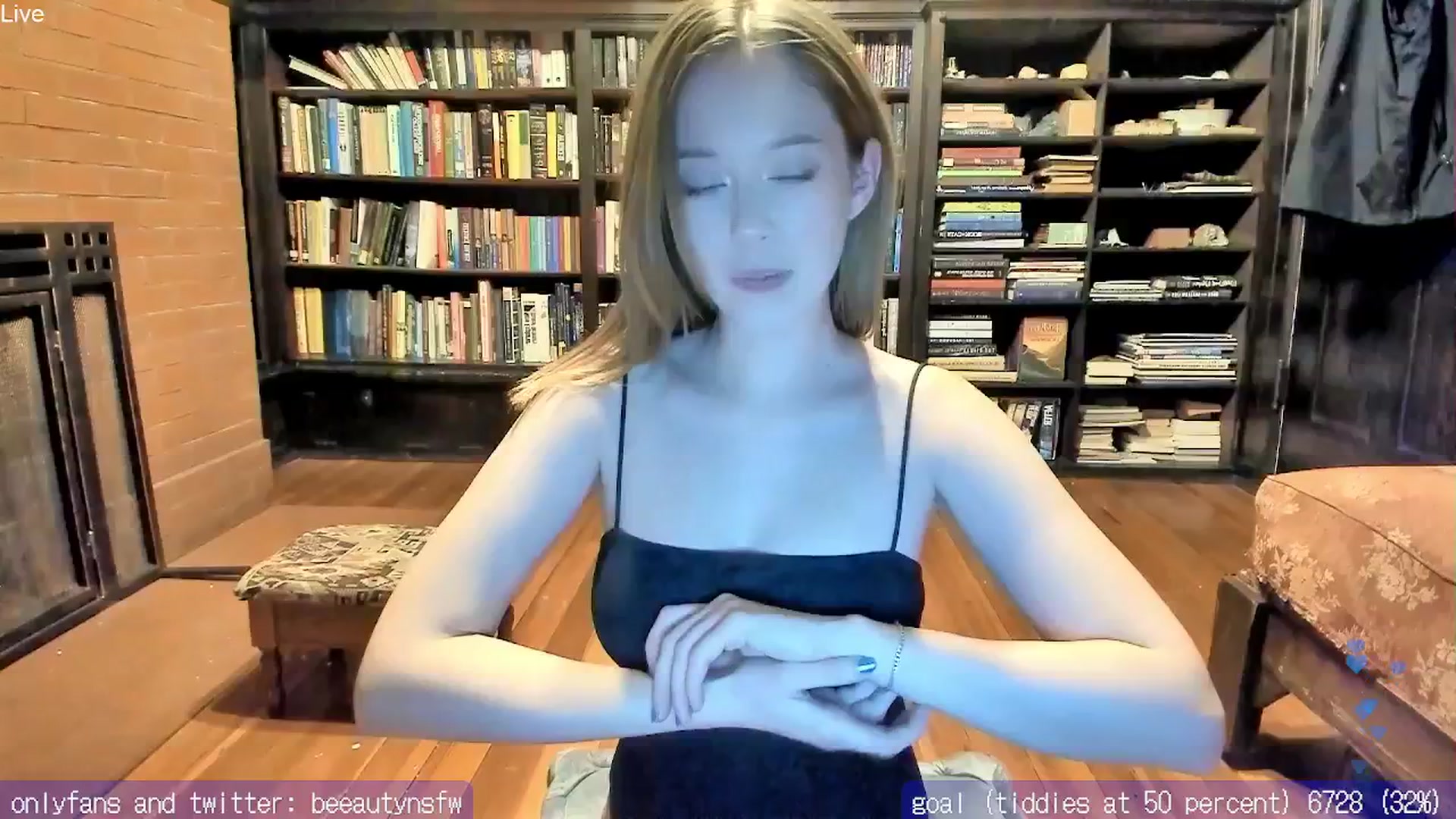 Gallery image thumbnail from BeeautyNSFW's myfreecams stream on, 03/14/2025, 06:03 image 20 of 20