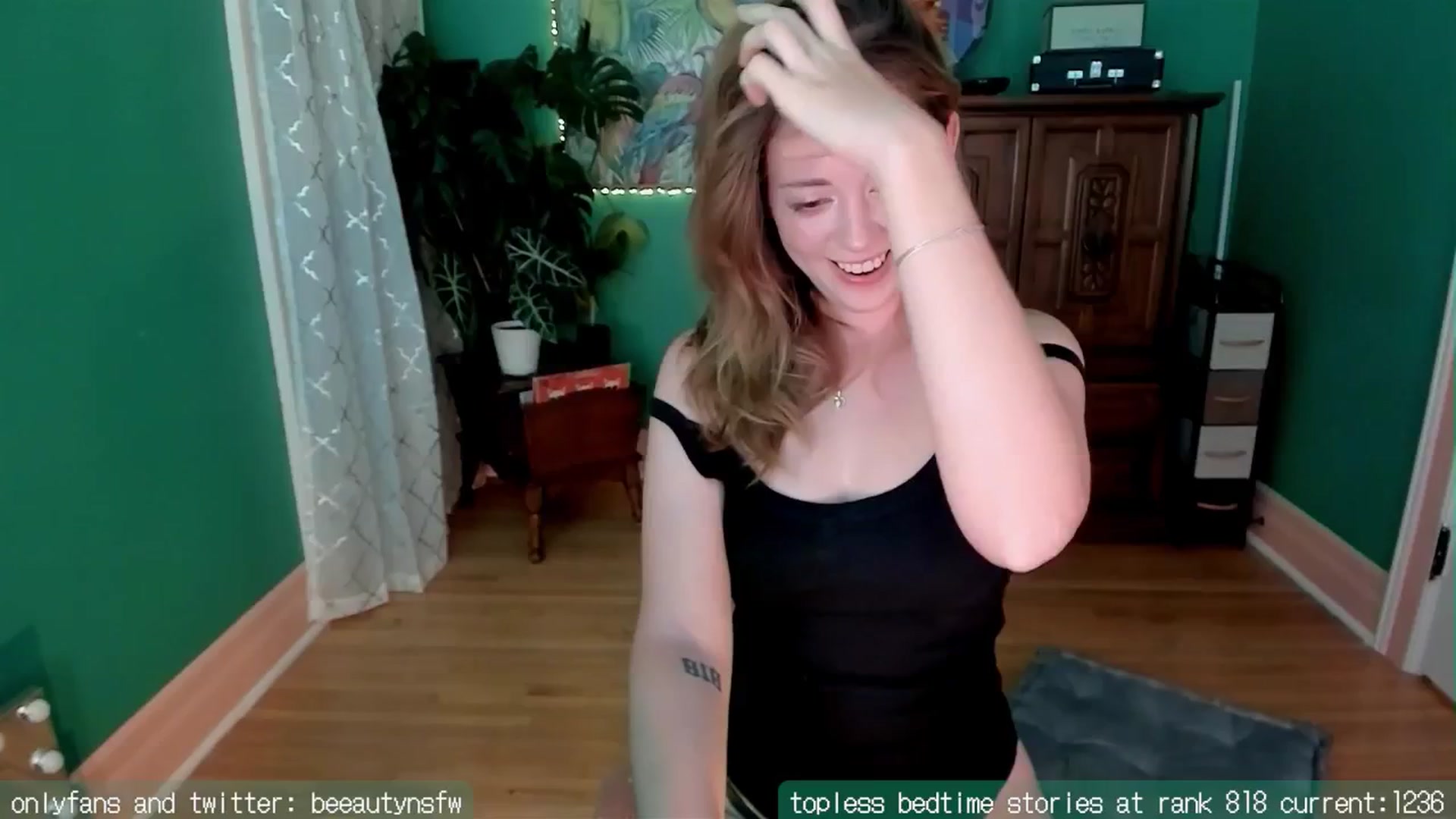 Gallery image thumbnail from BeeautyNSFW's myfreecams stream on, 06/25/2025, 05:48 image 4 of 20