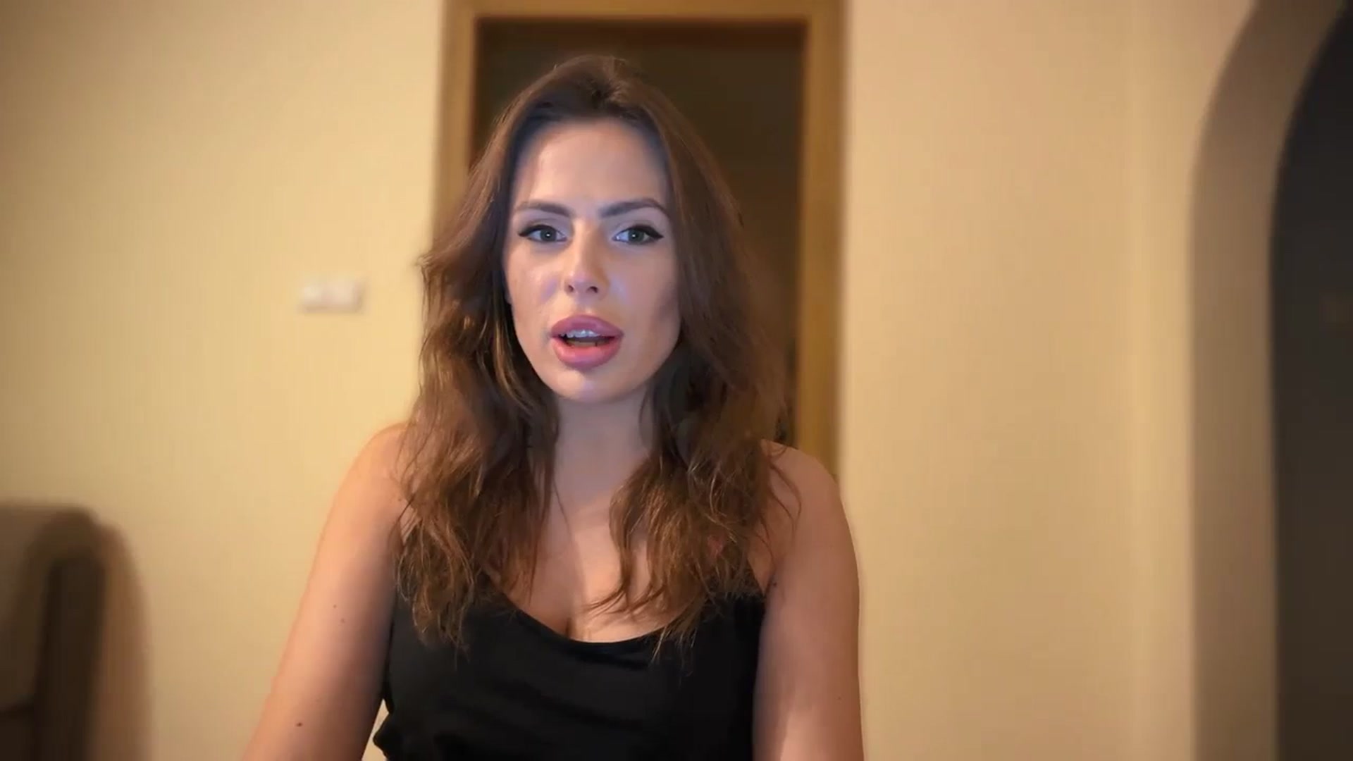 Gallery image thumbnail from BeepBoob777's myfreecams stream on, 02/11/2024, 01:52 image 3 of 20