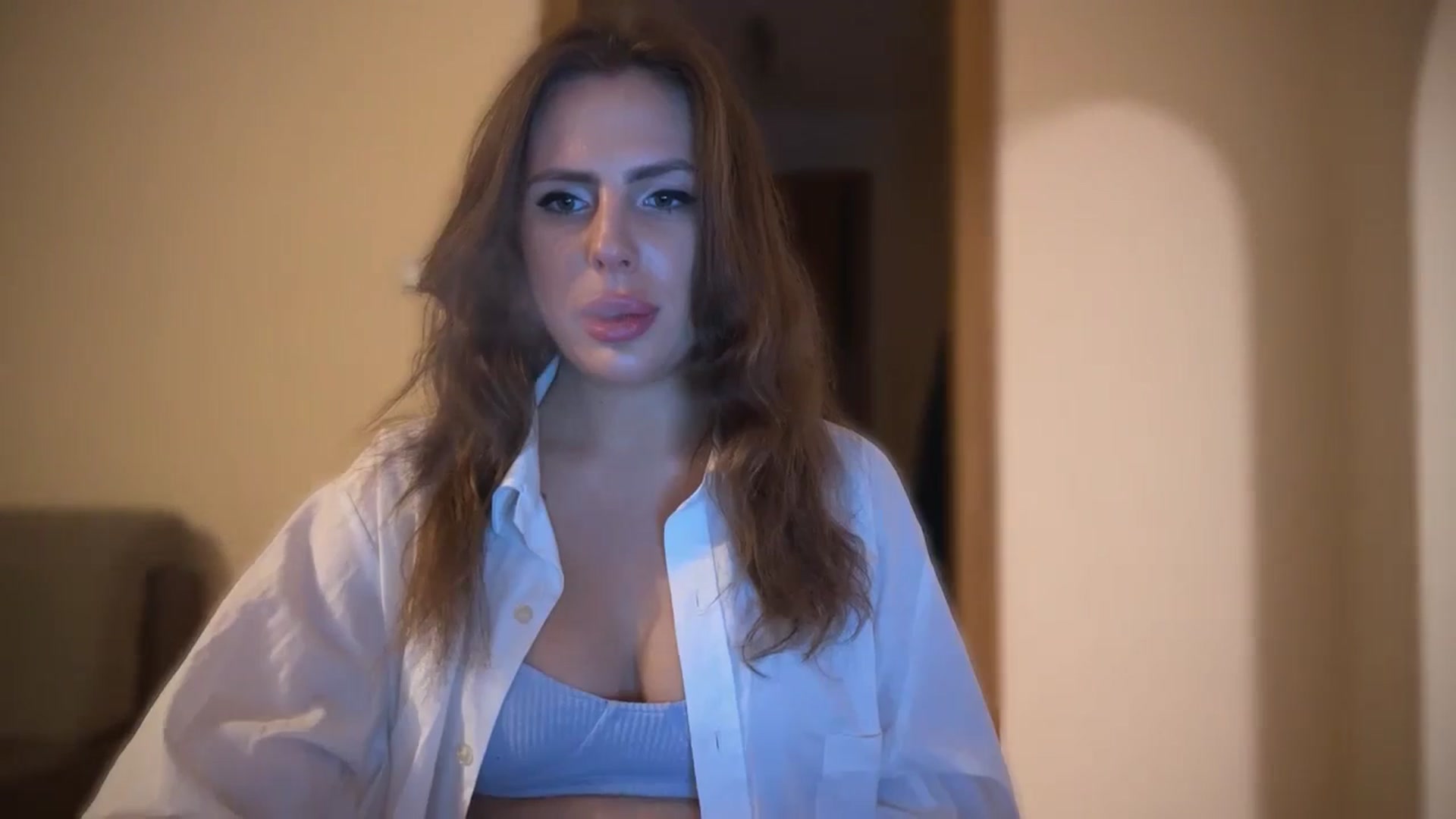 Gallery image thumbnail from BeepBoob777's myfreecams stream on, 04/21/2024, 24:27 image 16 of 20