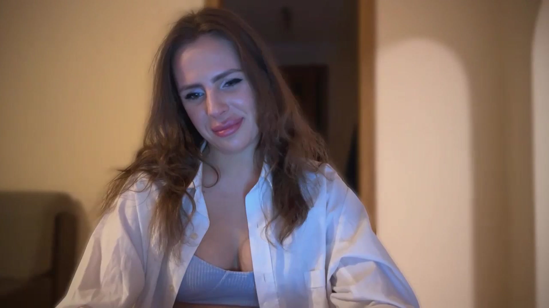 Gallery image thumbnail from BeepBoob777's myfreecams stream on, 04/21/2024, 24:27 image 5 of 20