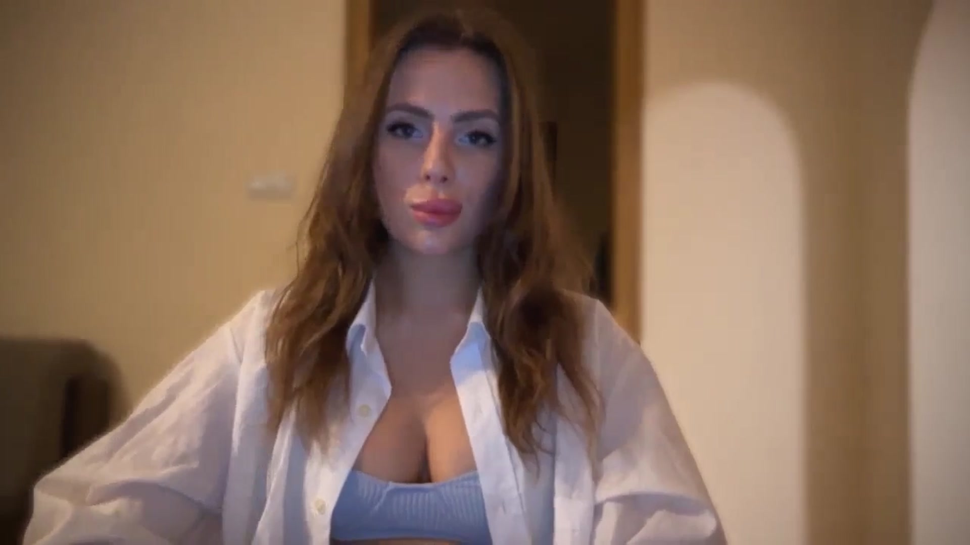 Gallery image thumbnail from BeepBoob777's myfreecams stream on, 05/11/2024, 24:45 image 10 of 20