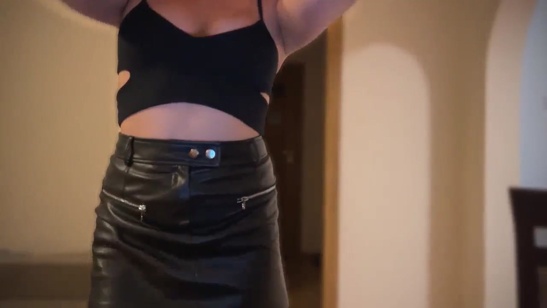 Gallery image thumbnail from BeepBoob777's myfreecams stream on, 07/27/2024, 23:16 image 10 of 20