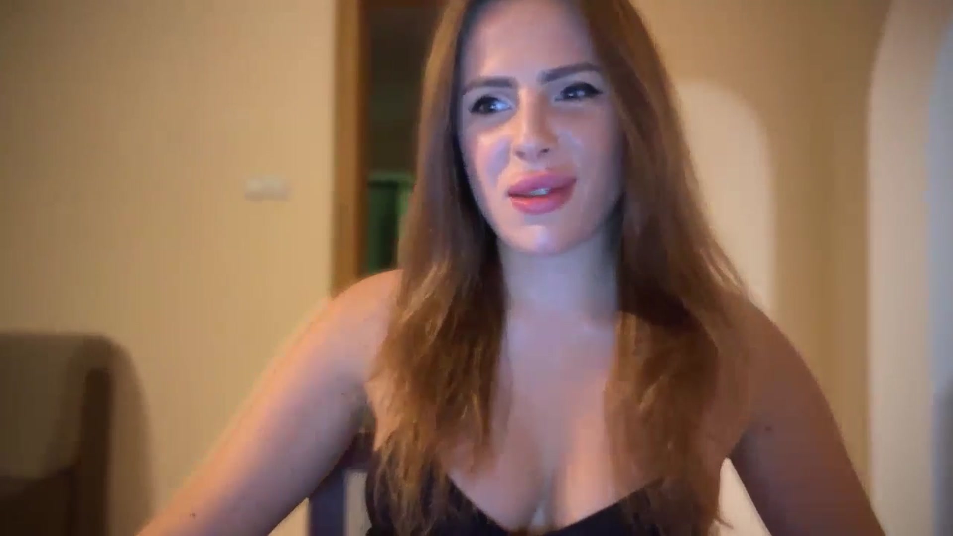 Gallery image thumbnail from BeepBoob777's myfreecams stream on, 08/30/2024, 19:30 image 3 of 20