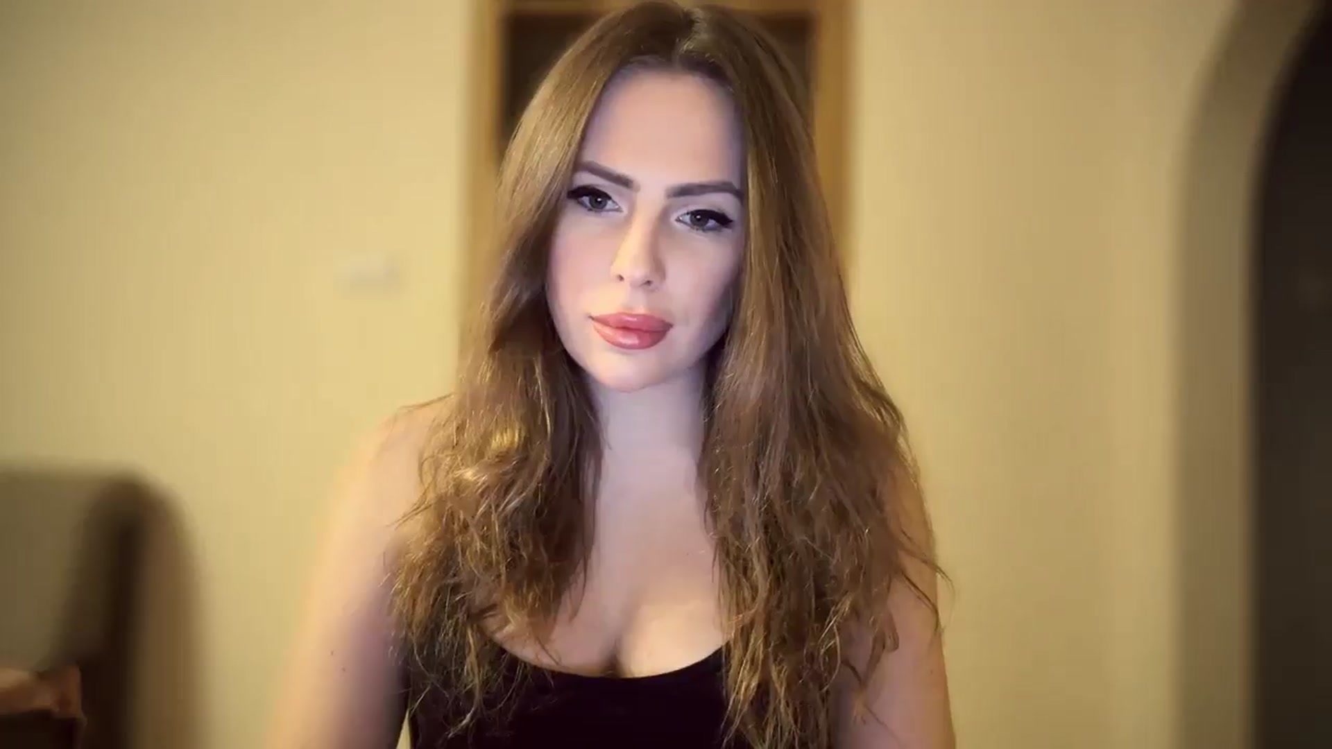 Gallery image thumbnail from BeepBoob777's myfreecams stream on, 03/16/2025, 21:27 image 7 of 20