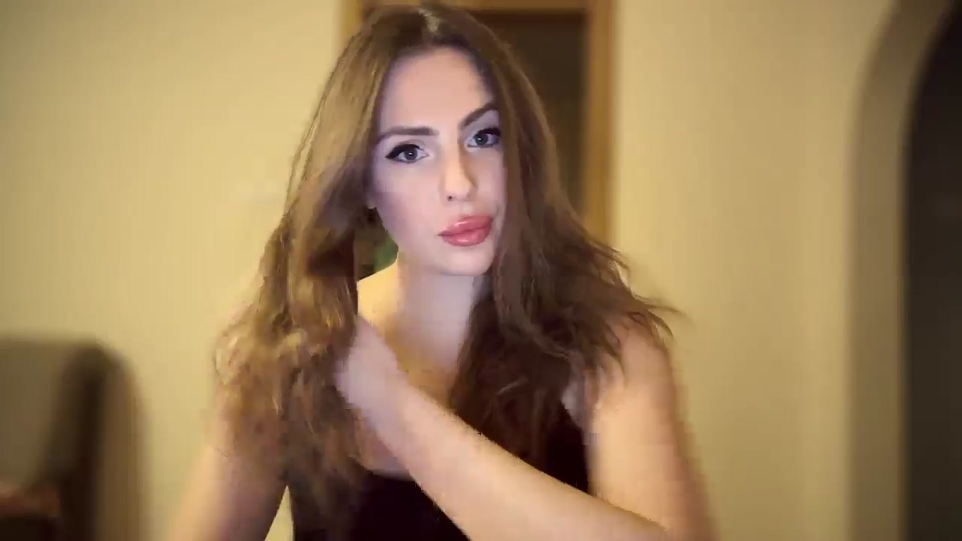 Gallery image thumbnail from BeepBoob777's myfreecams stream on, 03/16/2025, 21:27 image 8 of 20