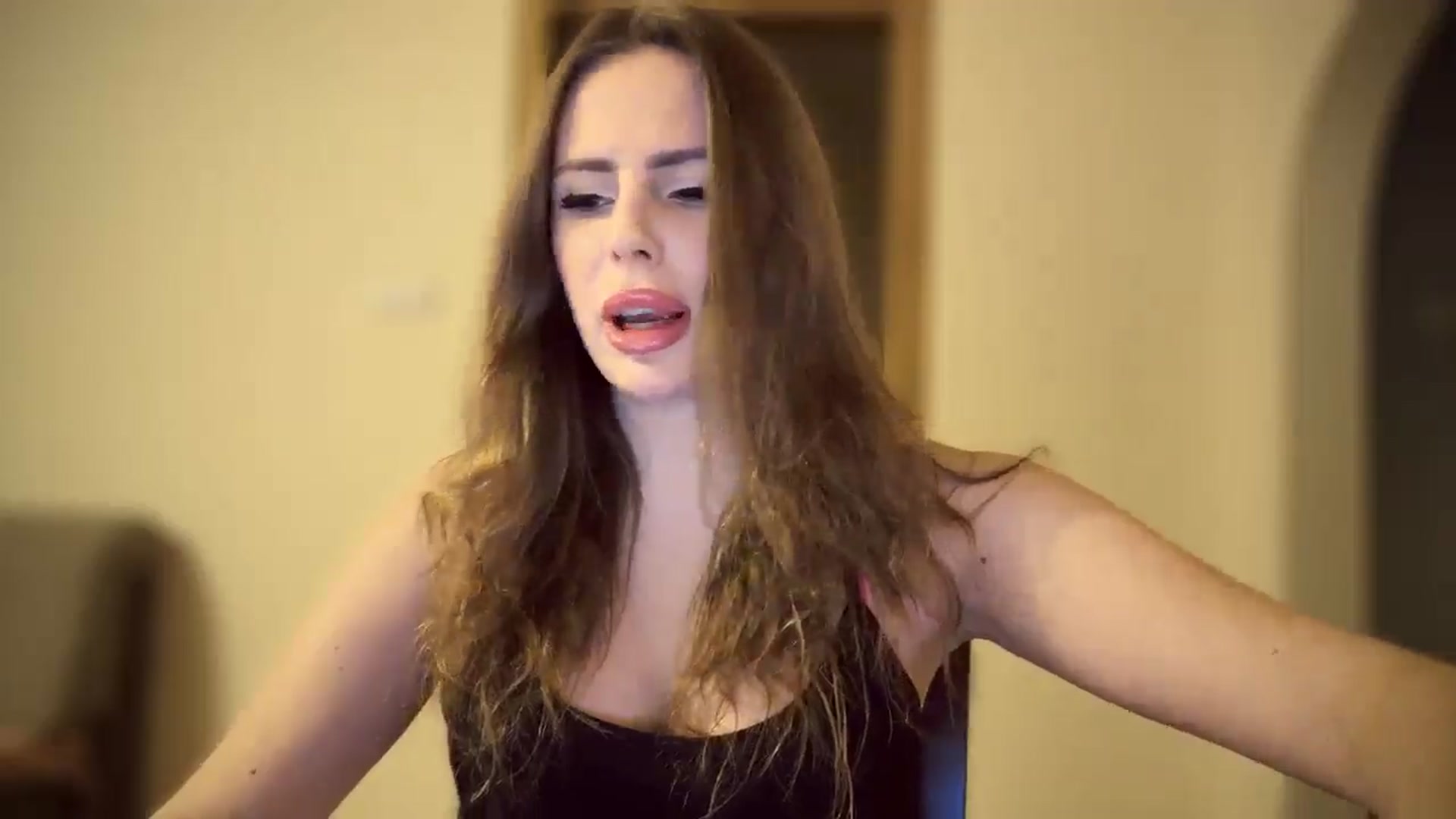 Gallery image thumbnail from BeepBoob777's myfreecams stream on, 03/16/2025, 21:27 image 5 of 20