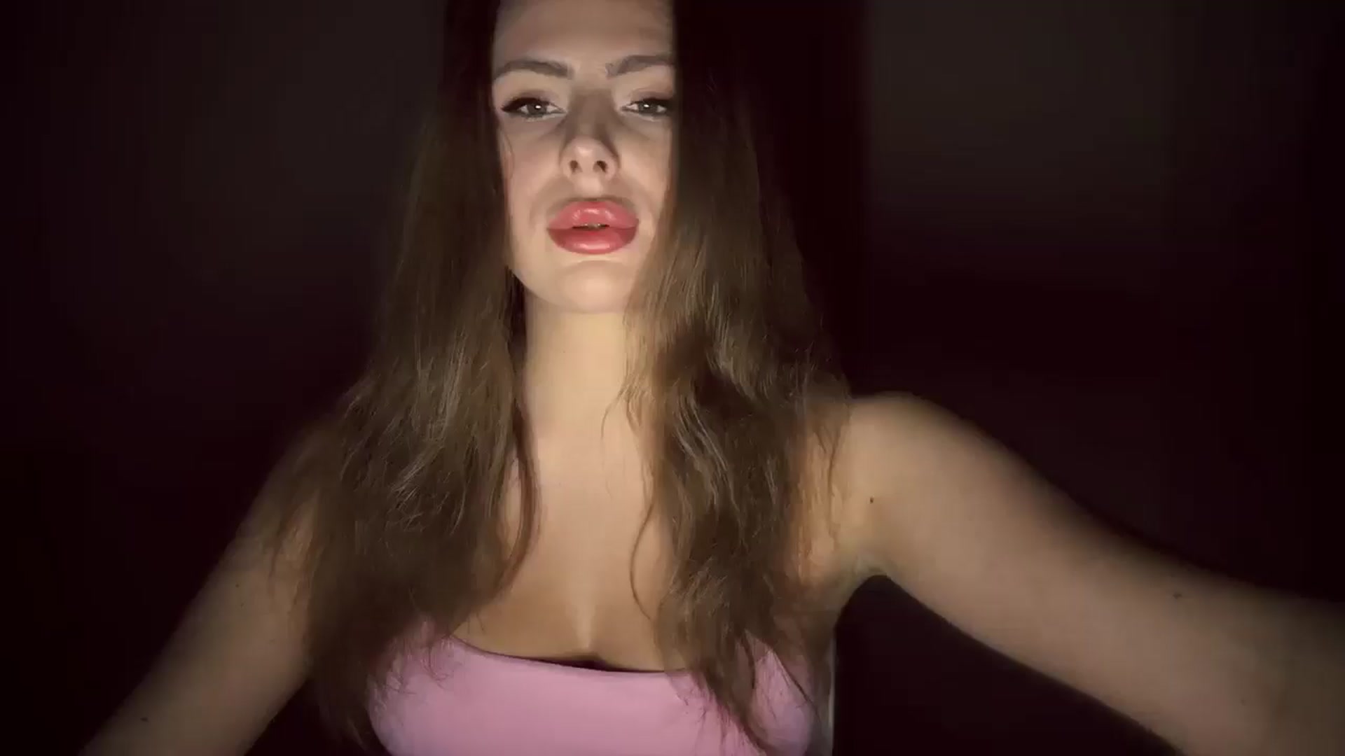 Gallery image thumbnail from BeepBoob777's myfreecams stream on, 06/08/2025, 20:18 image 18 of 20