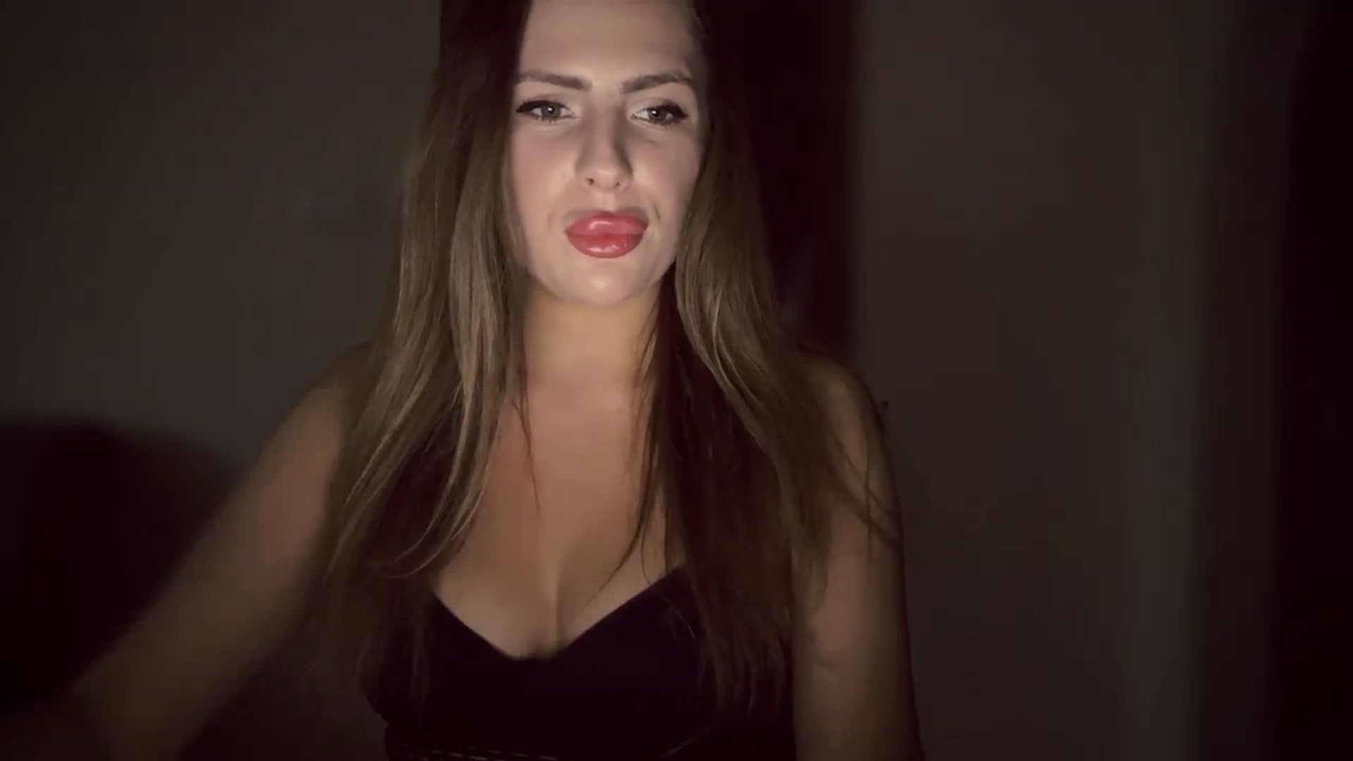 Gallery image thumbnail from BeepBoob777's myfreecams stream on, 08/08/2025, 18:15 image 18 of 20