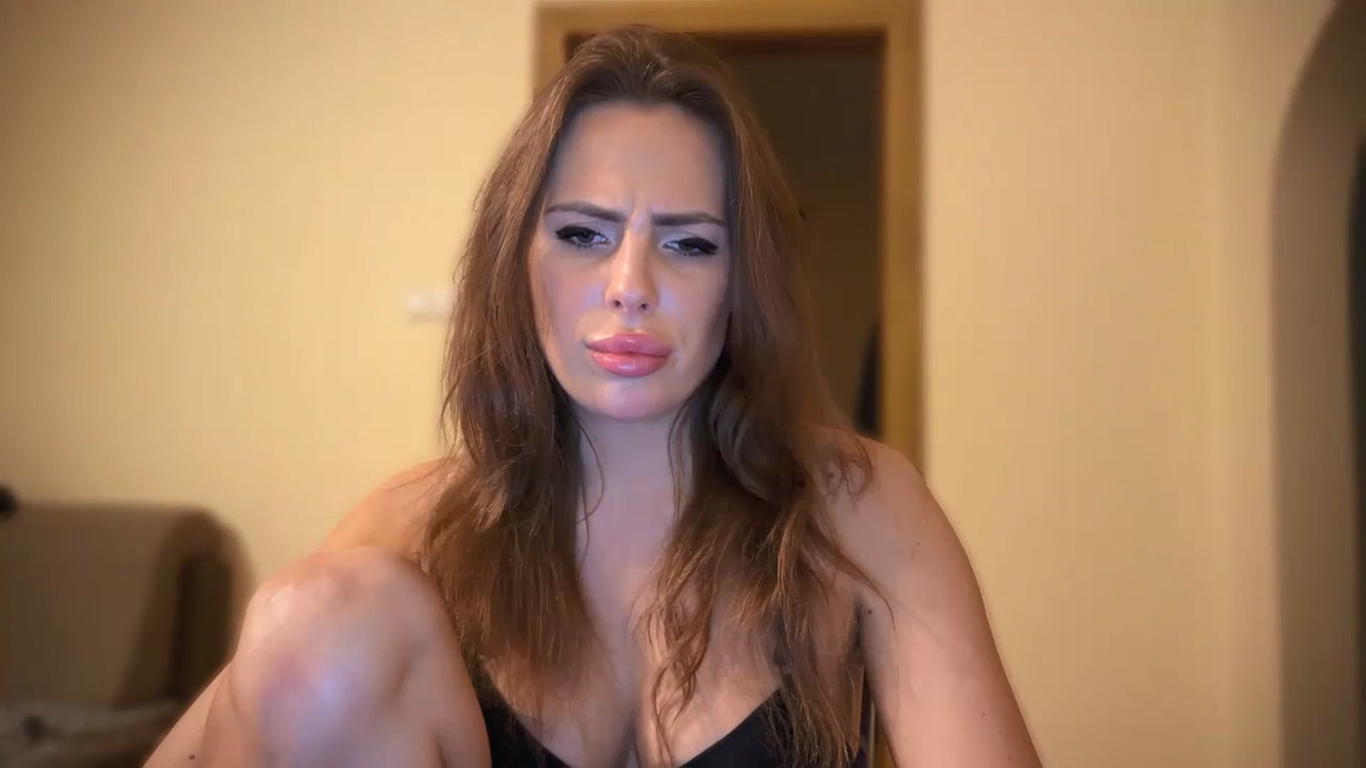 Gallery image thumbnail from BeepBoop777's myfreecams stream on, 12/04/2023, 01:34 image 2 of 20