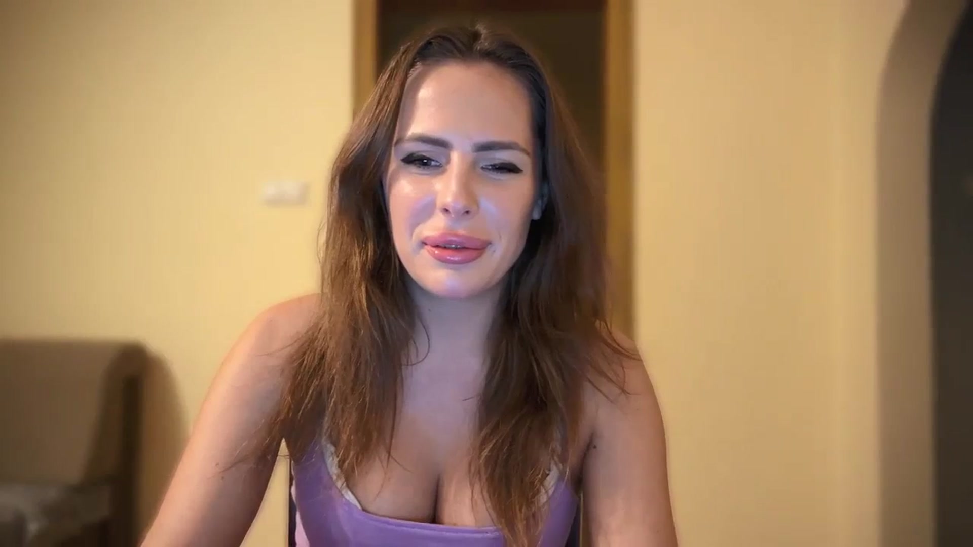 Gallery image thumbnail from BeepBoop777's myfreecams stream on, 12/09/2023, 03:15 image 4 of 20