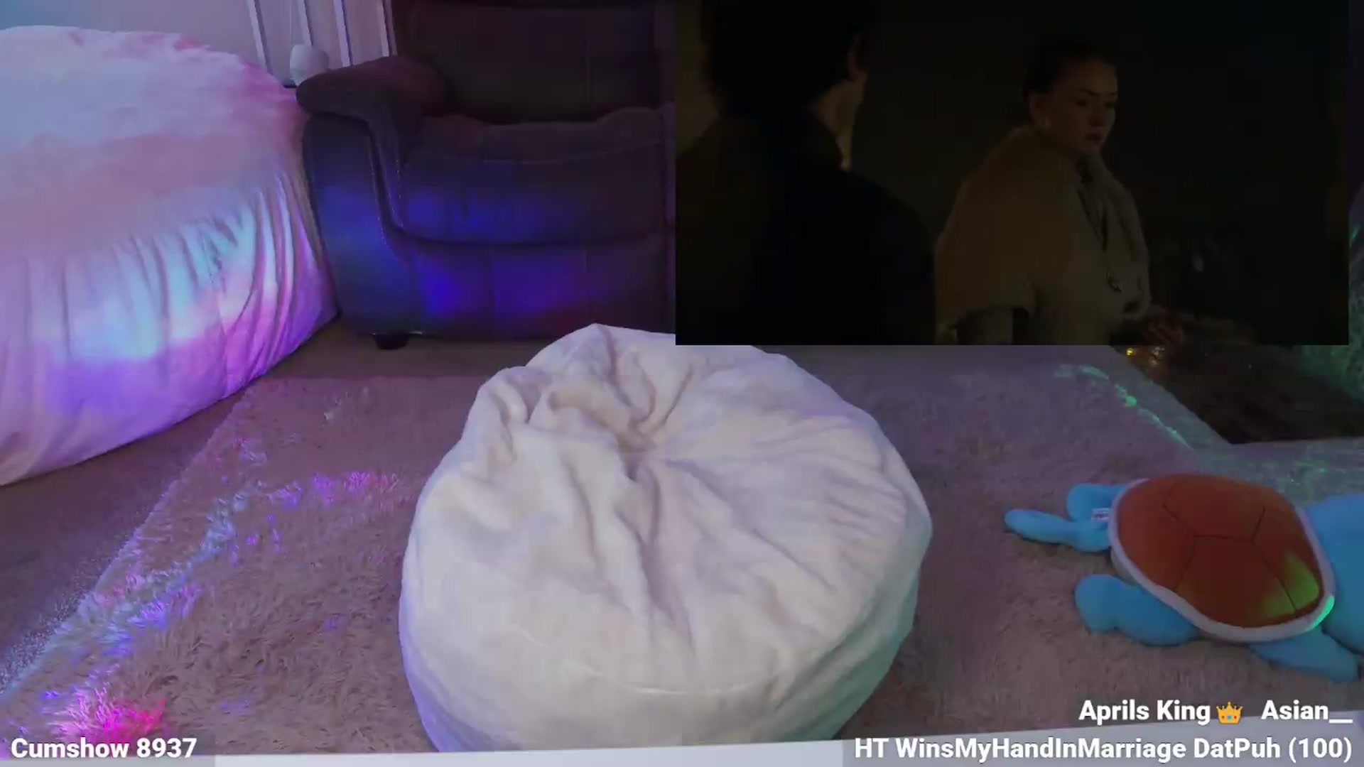 Gallery image thumbnail from Beeswrld's myfreecams stream on, 04/25/2026, 11:12 image 8 of 20