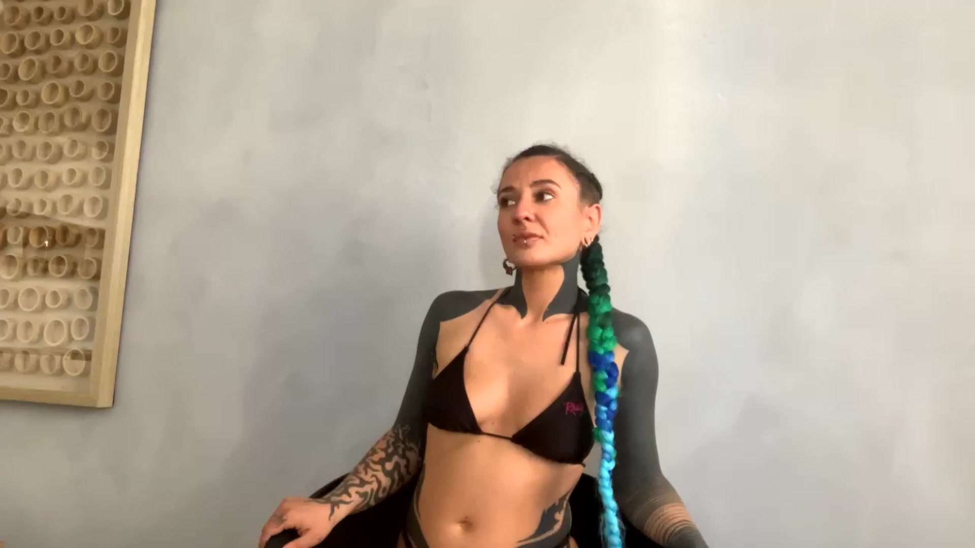 Gallery image thumbnail from Belen_O's myfreecams stream on, 11/21/2022, 05:37 image 6 of 20