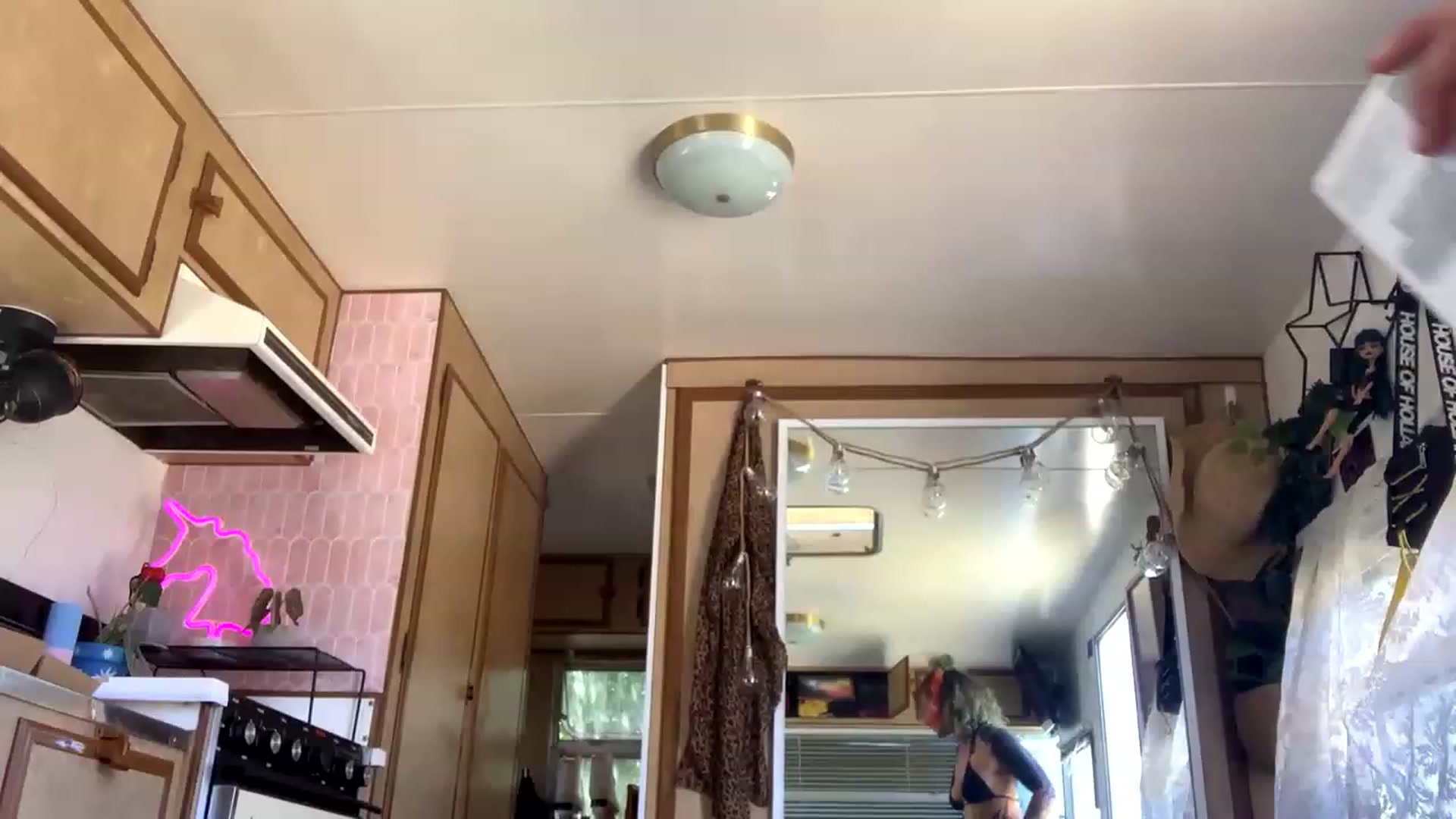 Gallery image thumbnail from Belen_O's myfreecams stream on, 12/27/2022, 03:05 image 1 of 20