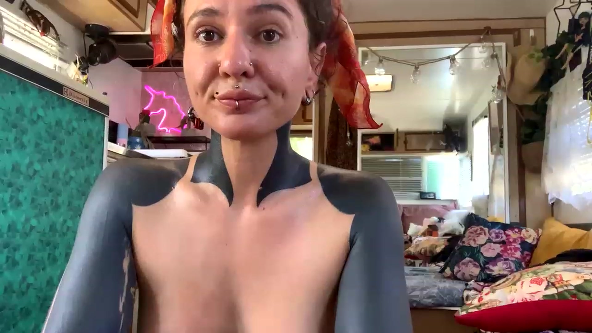Gallery image thumbnail from Belen_O's myfreecams stream on, 12/27/2022, 03:05 image 20 of 20