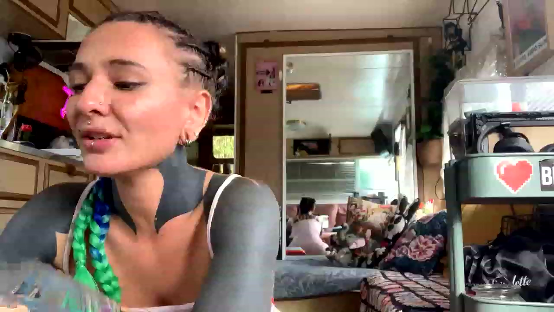 Gallery image thumbnail from Belen_O's myfreecams stream on, 12/29/2022, 07:32 image 19 of 20