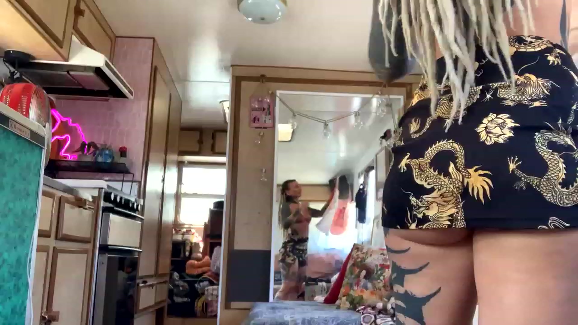 Gallery image thumbnail from Belen_O's myfreecams stream on, 01/11/2023, 02:15 image 2 of 20