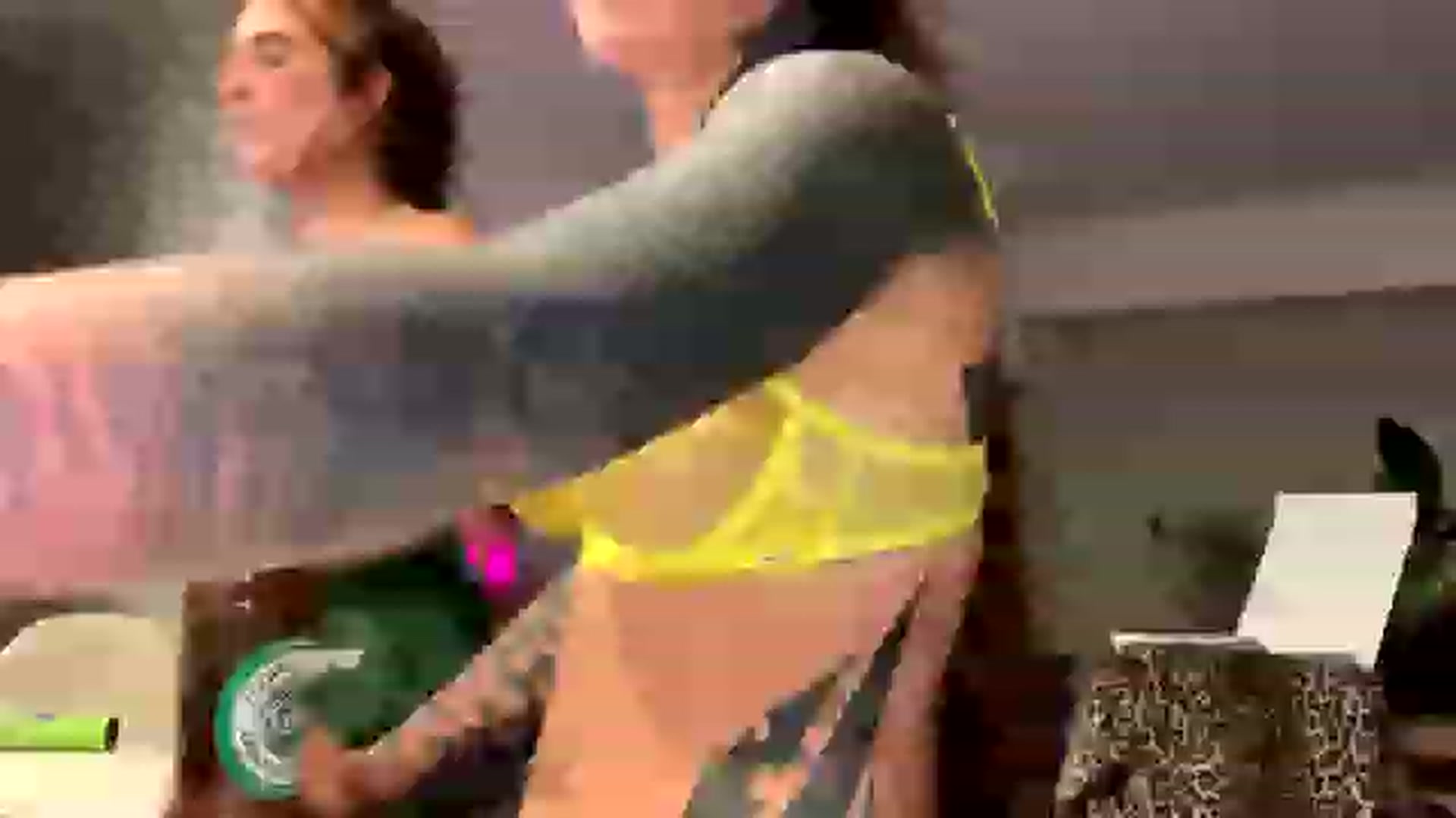 Gallery image thumbnail from Belen_O's myfreecams stream on, 03/03/2023, 09:31 image 17 of 20