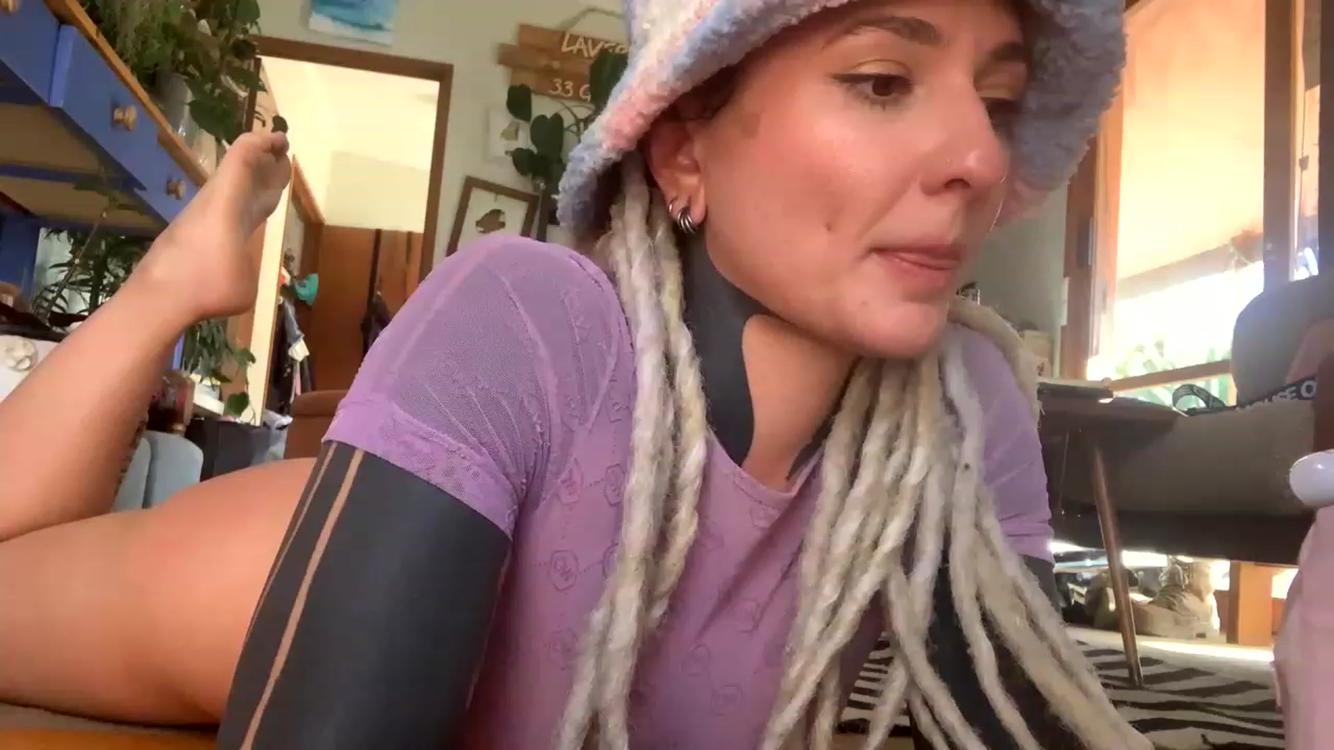 Gallery image thumbnail from Belen_O's myfreecams stream on, 03/13/2023, 07:48 image 11 of 20