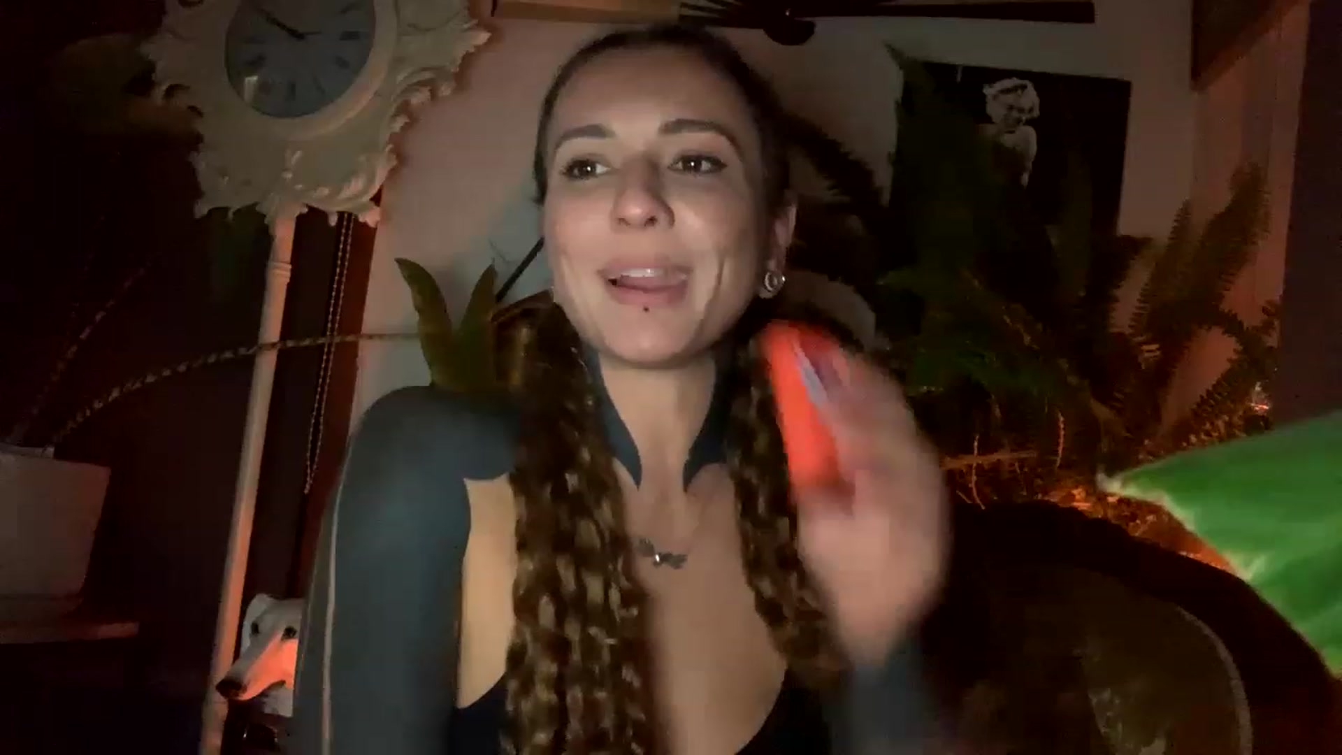 Gallery image thumbnail from Belen_O's myfreecams stream on, 03/24/2023, 12:22 image 6 of 20
