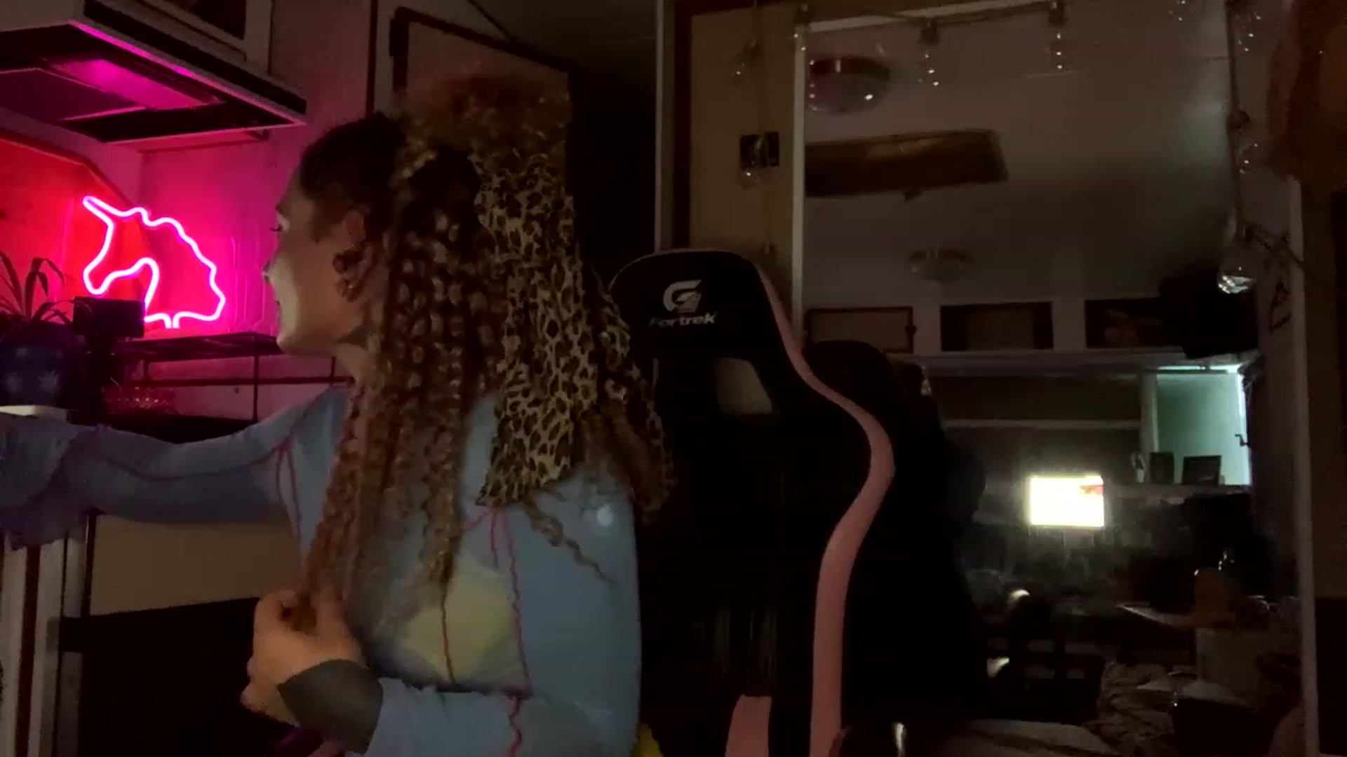 Gallery image thumbnail from Belen_O's myfreecams stream on, 03/29/2023, 09:47 image 9 of 20