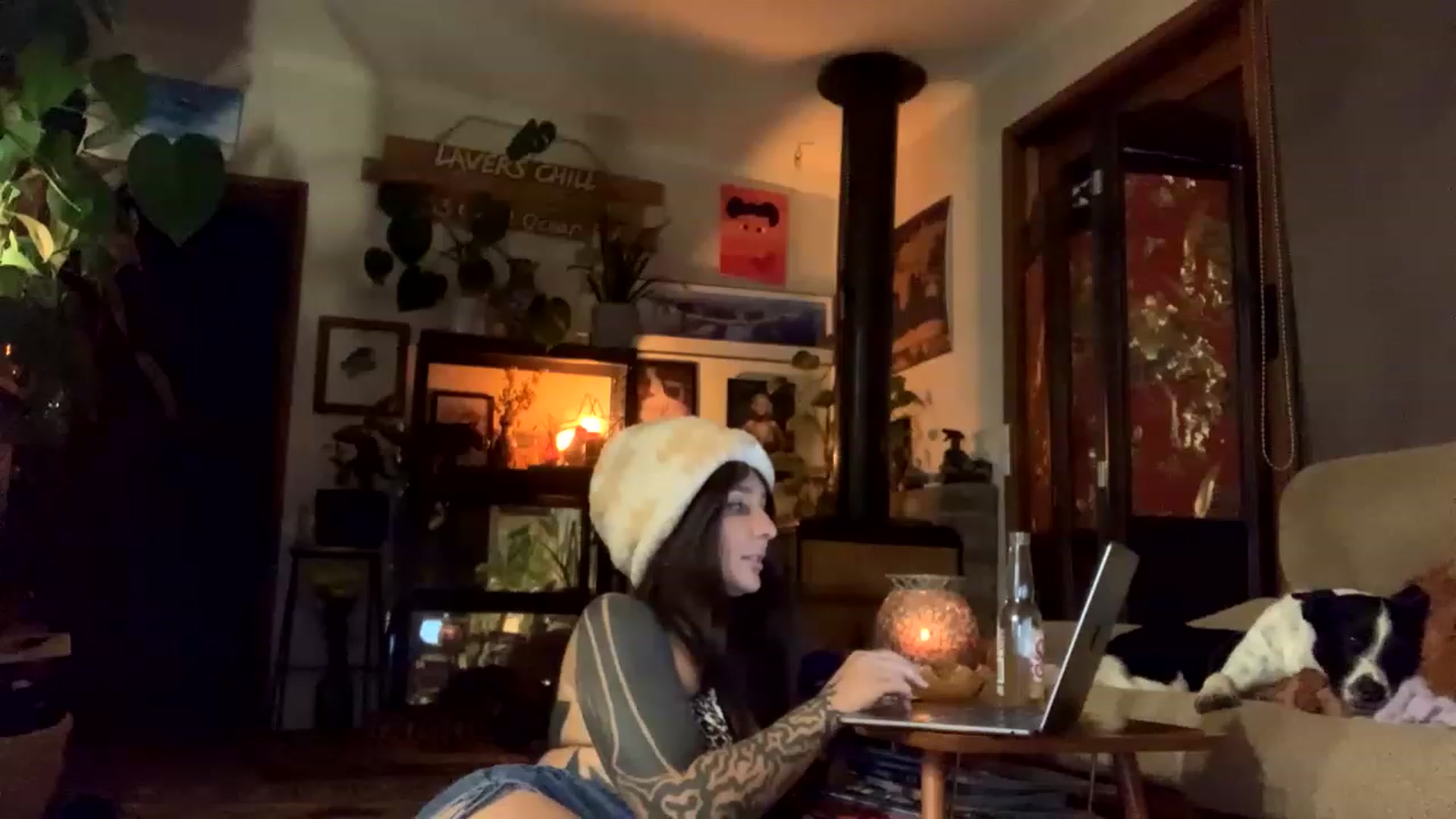 Gallery image thumbnail from Belen_O's myfreecams stream on, 05/10/2023, 10:28 image 1 of 20