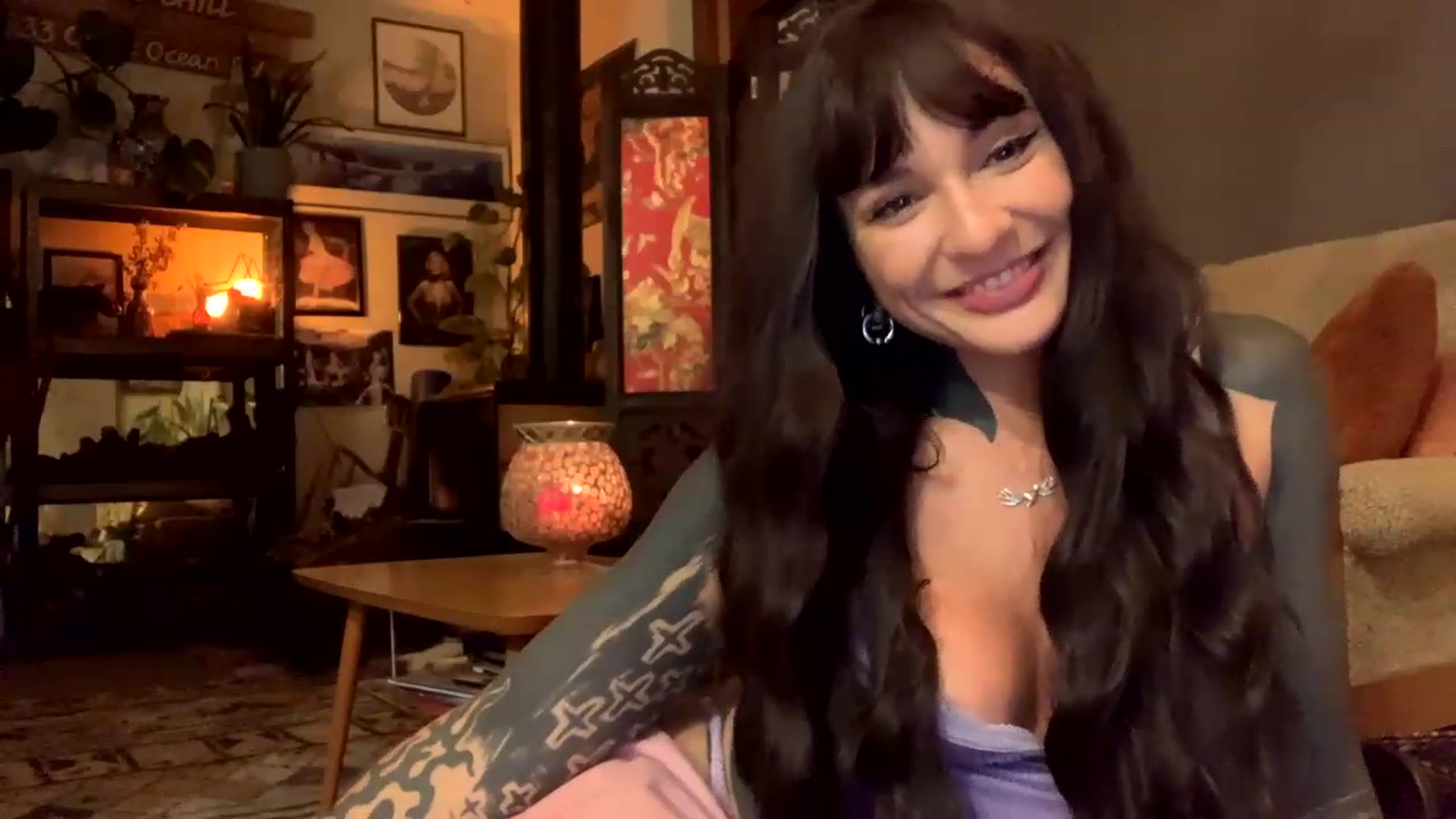 Gallery image thumbnail from Belen_O's myfreecams stream on, 05/12/2023, 10:07 image 9 of 20