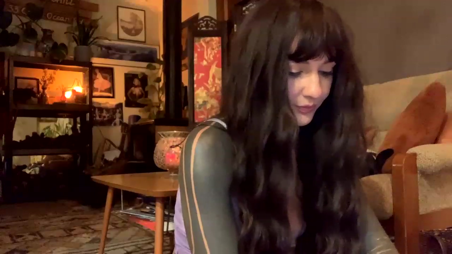 Gallery image thumbnail from Belen_O's myfreecams stream on, 05/12/2023, 10:07 image 17 of 20