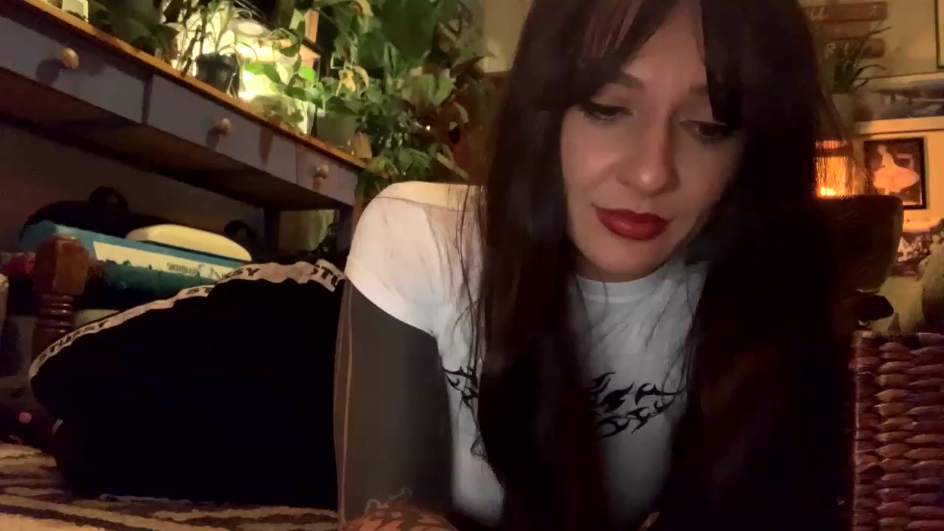 Gallery image thumbnail from Belen_O's myfreecams stream on, 05/13/2023, 12:44 image 9 of 20