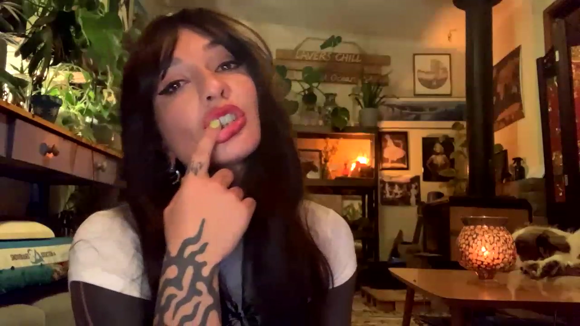 Gallery image thumbnail from Belen_O's myfreecams stream on, 05/13/2023, 12:44 image 20 of 20